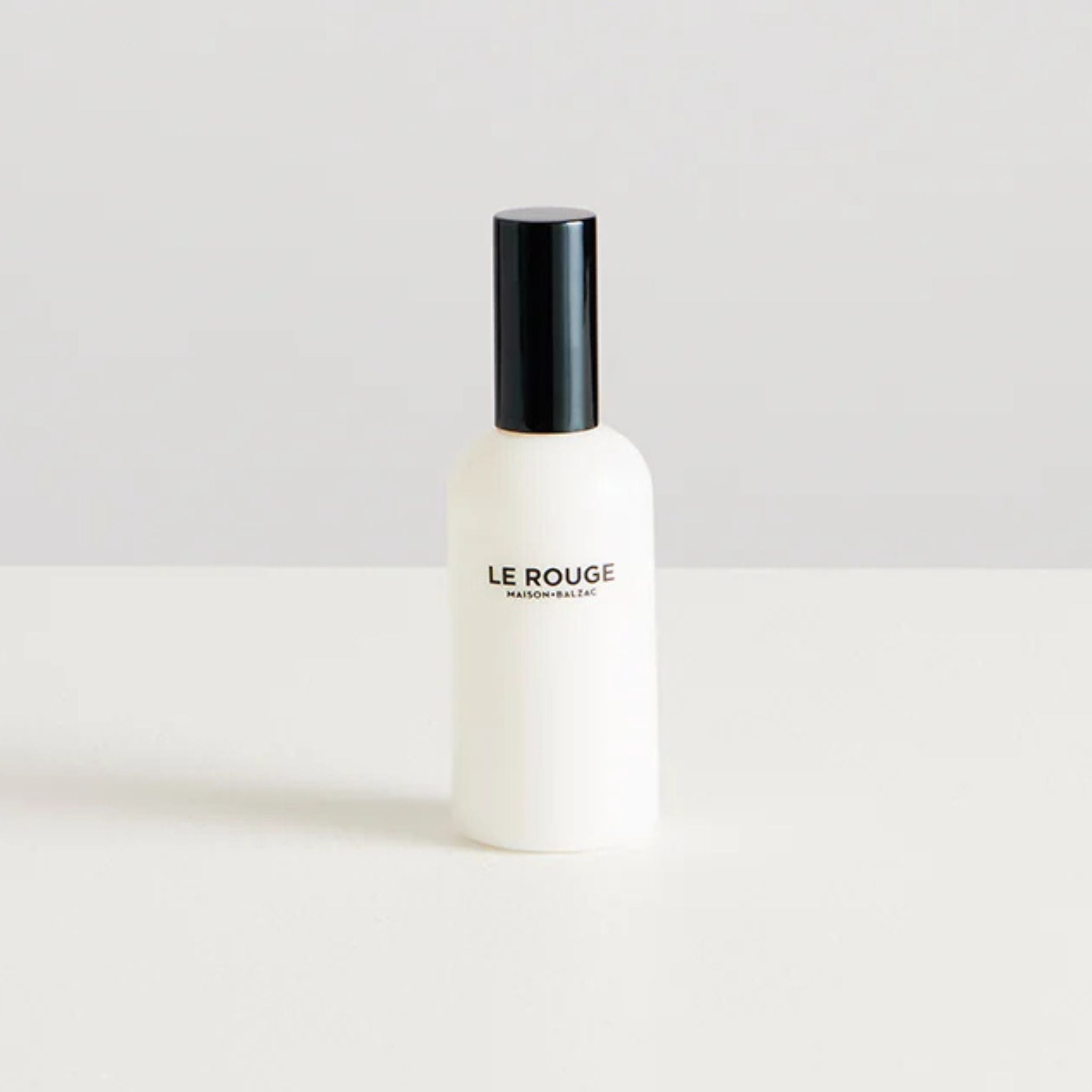 MAISON BALZAC Le Rouge Room Spray 100mL - Luxury Home Fragrance for Bedroom, Bathroom & Living Room - Aromatherapy & Air Freshener