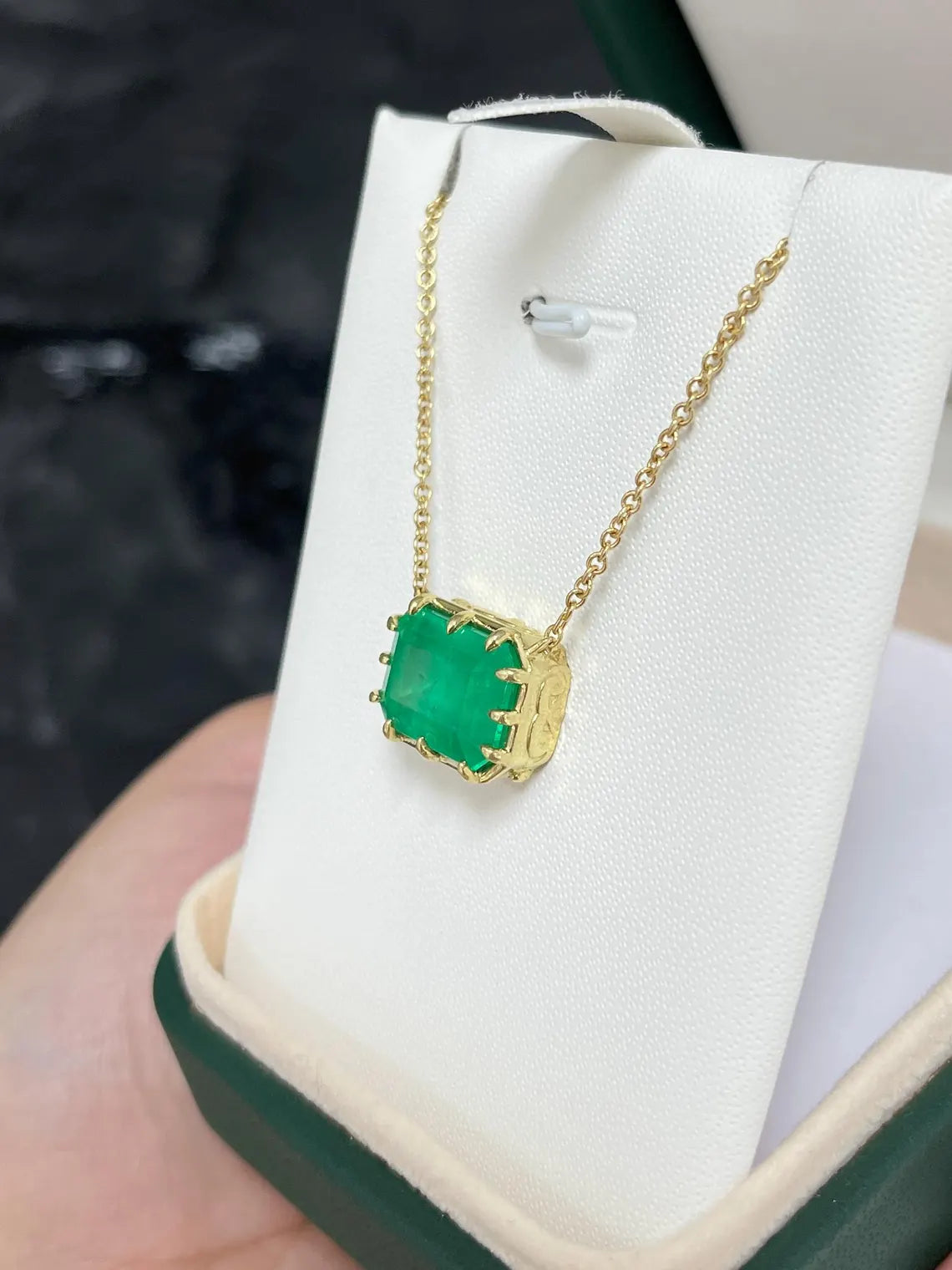 8.52ct Natural Emerald Cut Colombian Emerald Vintage Pendant Necklace - 18K Gold Plated Jewelry for Women, Gift for Mom, Anniversary, Birthday, Wedding