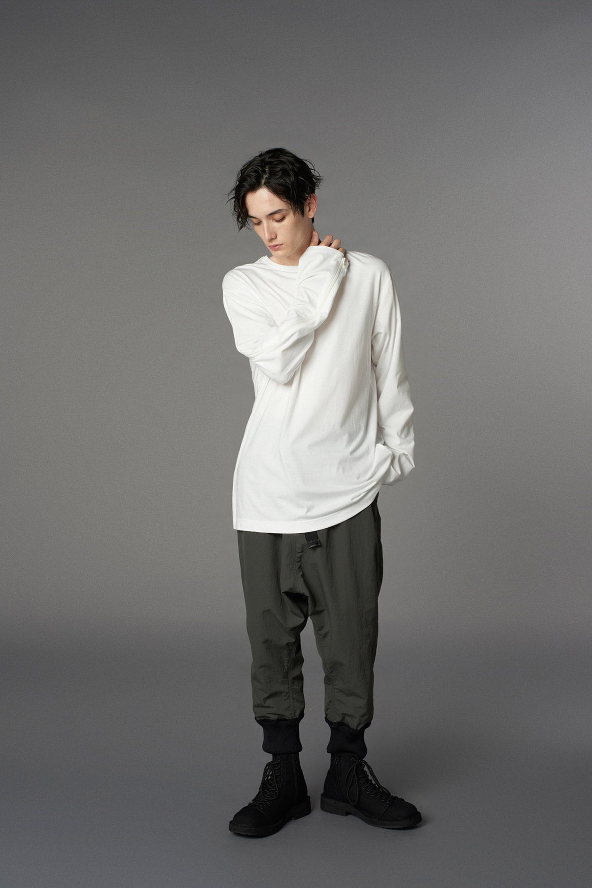 Cotton Jersey Right Sleeve Zipper T-Shirt for Men - Trendy Streetwear & Casual Outfit - Perfect for Gym, Workout, and Everyday Wear