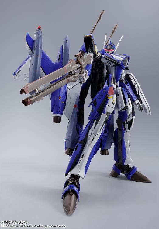 Bandai DX Chogokin Macross Delta YF-29 Durandal Valkyrie Maximilian Jenius Ver. Action Figure Toy - Collectible Robot Model for Anime Fans & Display