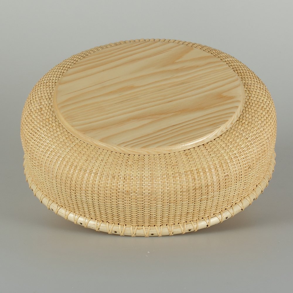 Handmade Rattan Fruit Basket - Round Woven Serving Tray for Bread, Cake & Kitchen Counter | Natural Rattan Desktop Organizer | Perfect for Breakfast, Tea Parties & Home Decor