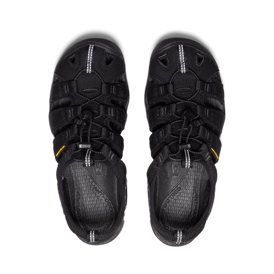 Women's Clearwater CNX Comfortable Sandals - Black/Black | Lightweight & Supportive for Walking, Travel & Outdoor Adventures