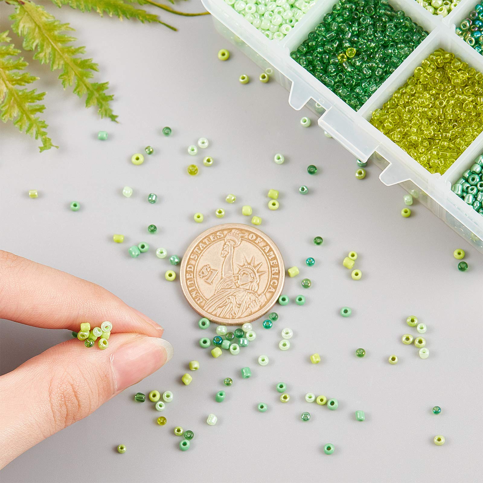 NBEADS 12500 Pcs 2mm Small Glass Seed Beads for Jewelry Making, 12/0 Mini Craft Beads with 1mm Hole - 8 Shades of Green for Christmas Bracelets, Earrings, Necklaces & DIY Gift Projects