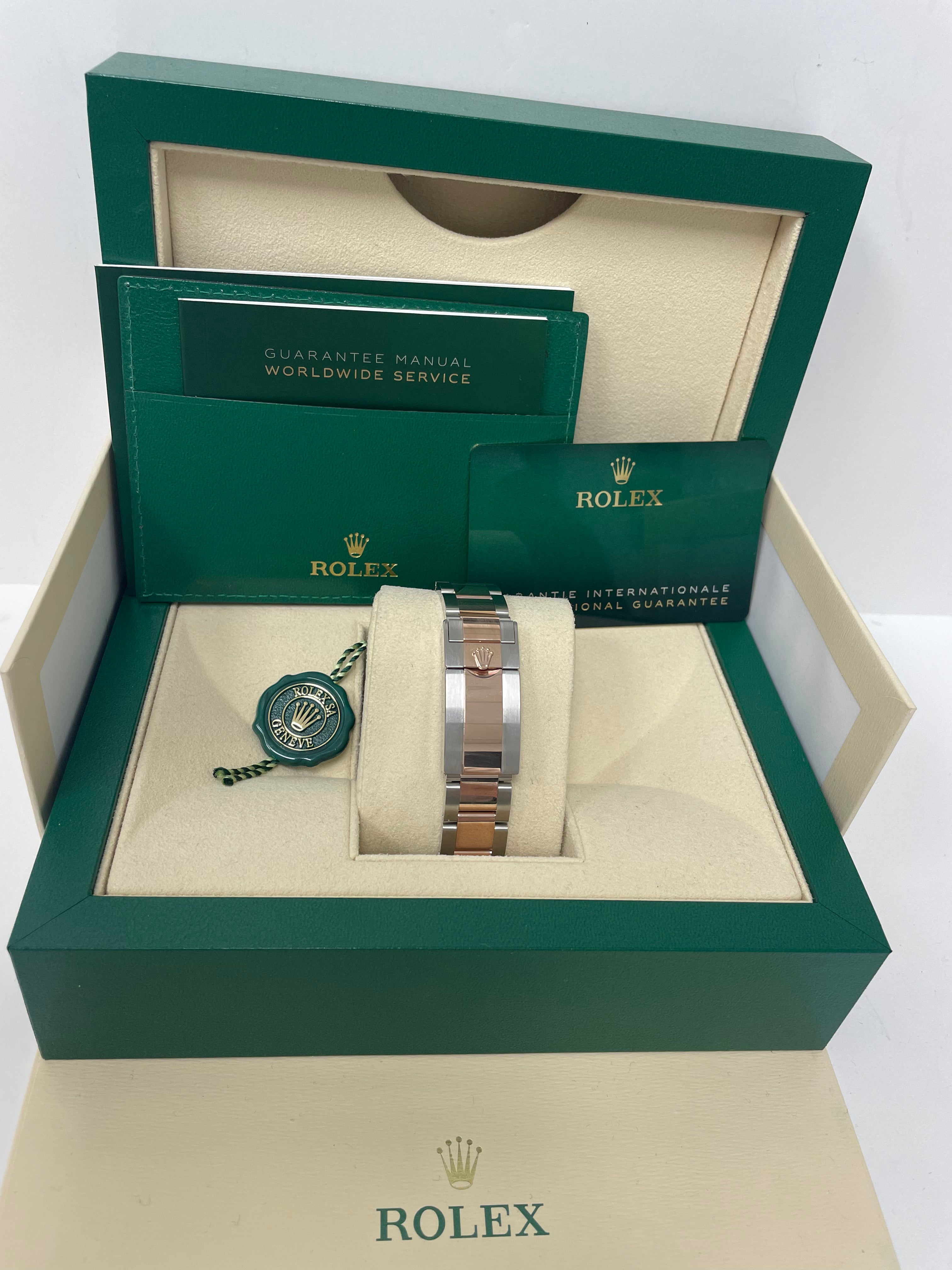Rolex Yacht-Master 40 Stainless Steel & Everose Gold Watch with Black Dial - Ref 126621 | Luxury Diving & Sailing Timepiece for Men