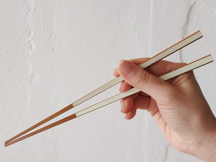 Premium White Square Bamboo Chopsticks Set - Eco-Friendly & Durable Japanese Style Utensils for Sushi, Asian Cuisine & Home Dining