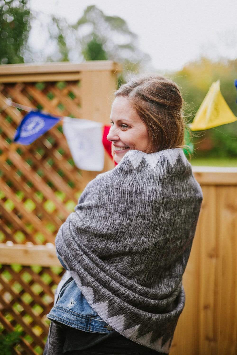 Authentic Himalayan Cashmere Shawl Wrap - Classic Gray for Women & Men - Perfect for Winter, Travel, and Gift Giving