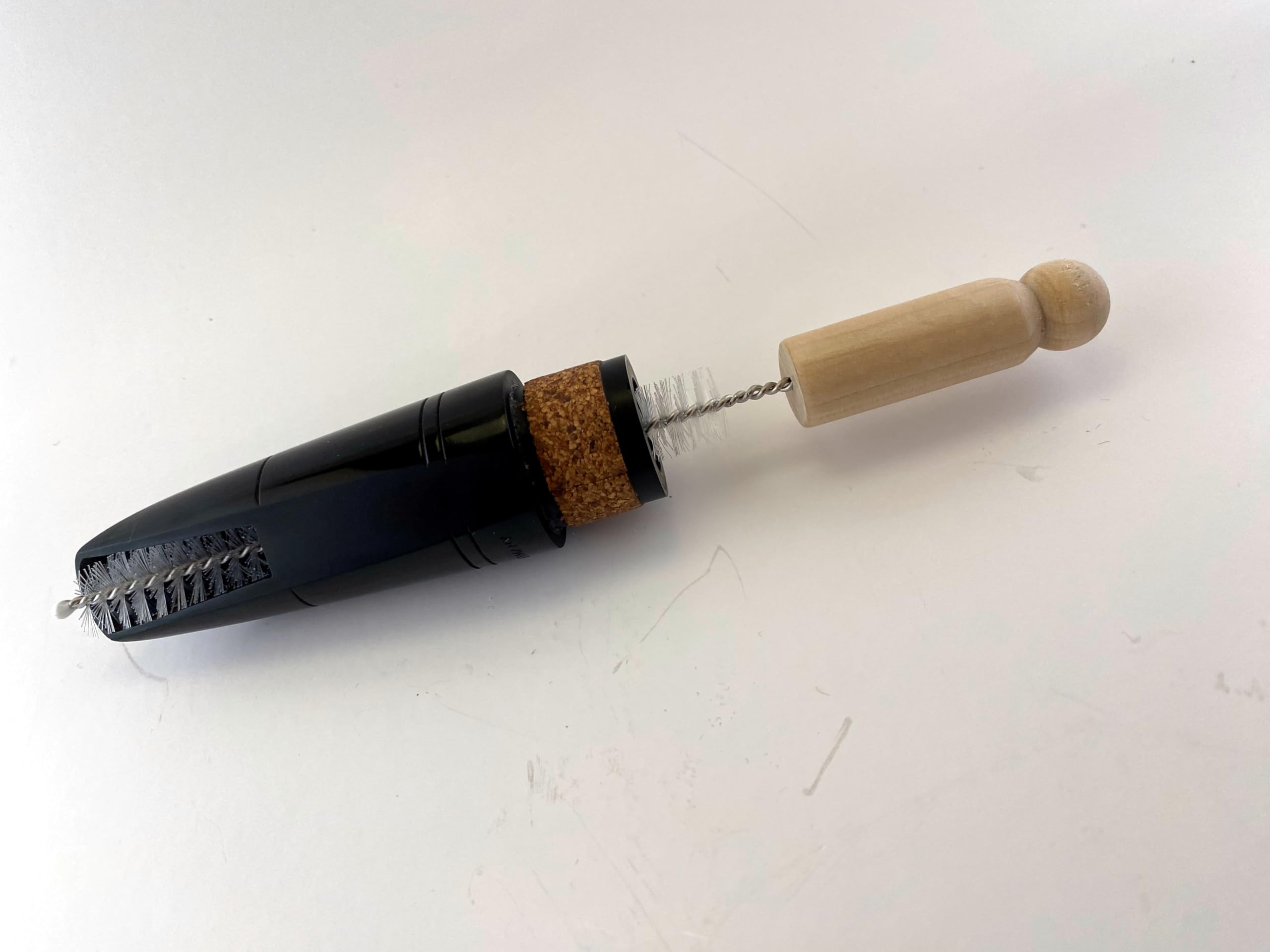 **Professional Clarinet Cleaning Kit for Wood Bb Clarinet – Includes Chamois & Butterfly Swabs, Natural Cork Grease, Bore Oil with Applicator, Key Oil, Mouthpiece Brush, Teeth Cushions & Reed Holder – Perfect for Musicians, Students & Performers**