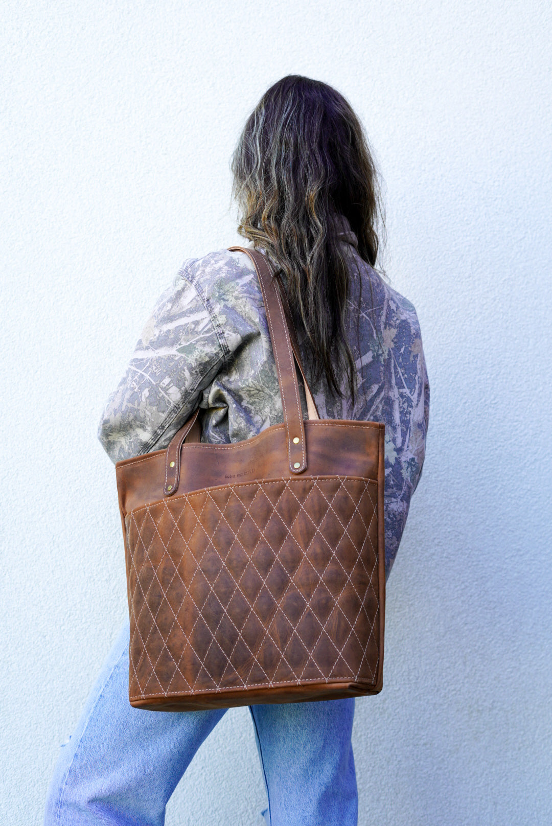 Stylish Diamond Stitch Tote Bag in Carmel Brown - Perfect for Shopping, Beach Trips & Everyday Use