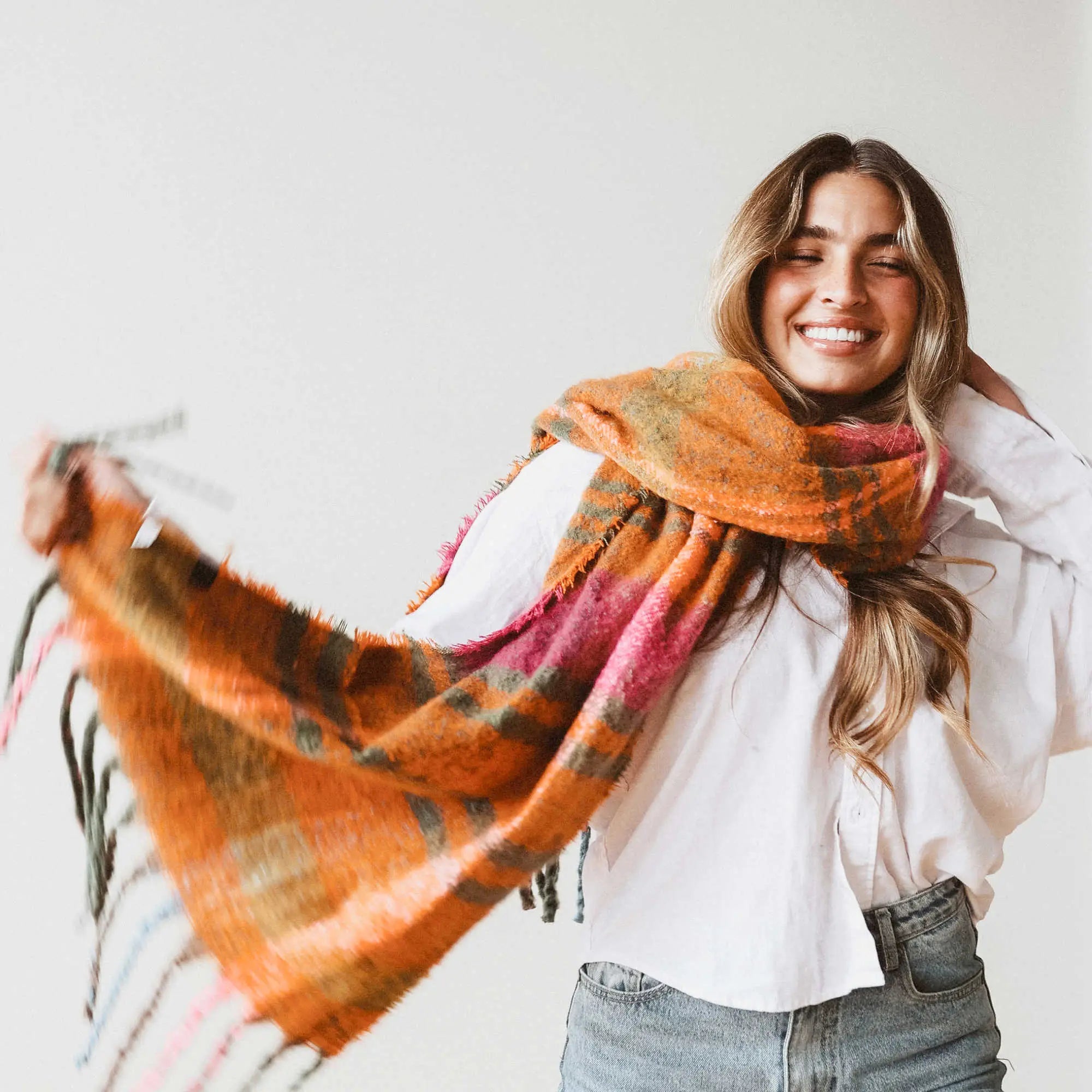 Stylish Wrapped Up Plaid Scarf for Women & Men - Soft Winter Fashion Accessory - Perfect for Cold Weather, Office & Outdoor Activities