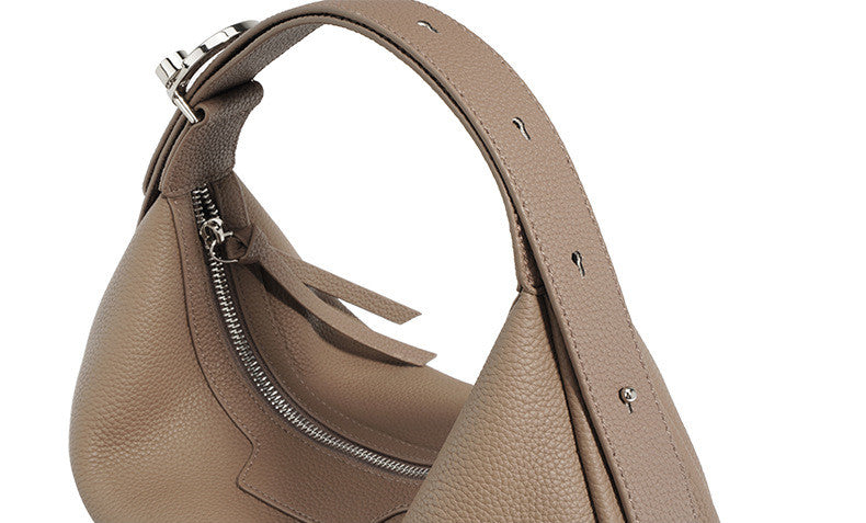 Stylish Crescent Leather Shoulder Bag for Women - Fashionable Crossbody Purse with Adjustable Strap - Perfect for Work, Travel & Everyday Use