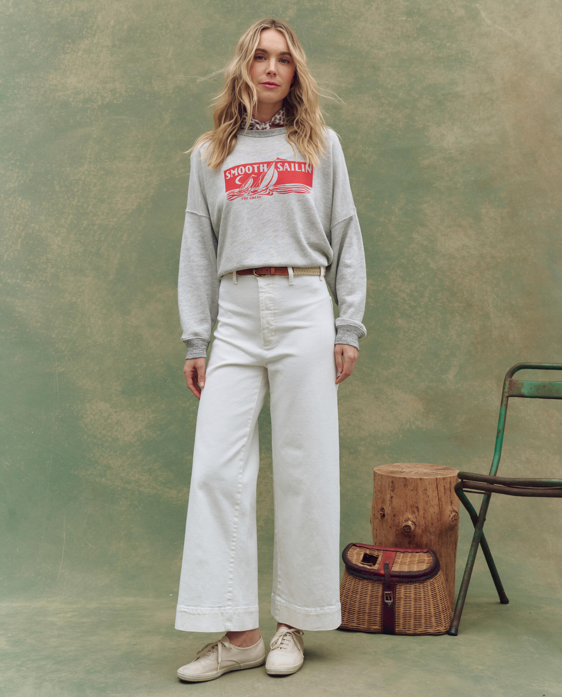 The Teammate Sweatshirt - Soft Heather Grey with Smooth Sailin Graphic | Comfortable Crewneck Pullover for Casual Wear, Sports & Team Events