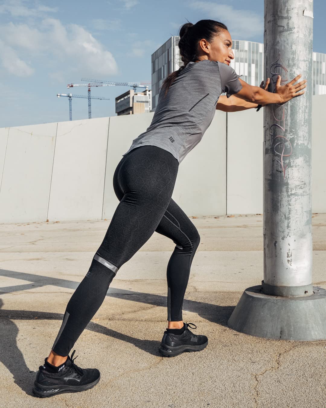 CEP Women's No Show Running Socks 4.0 - Performance Compression Socks for Athletes & Runners - Perfect for Marathon, Gym Workouts & Everyday Comfort