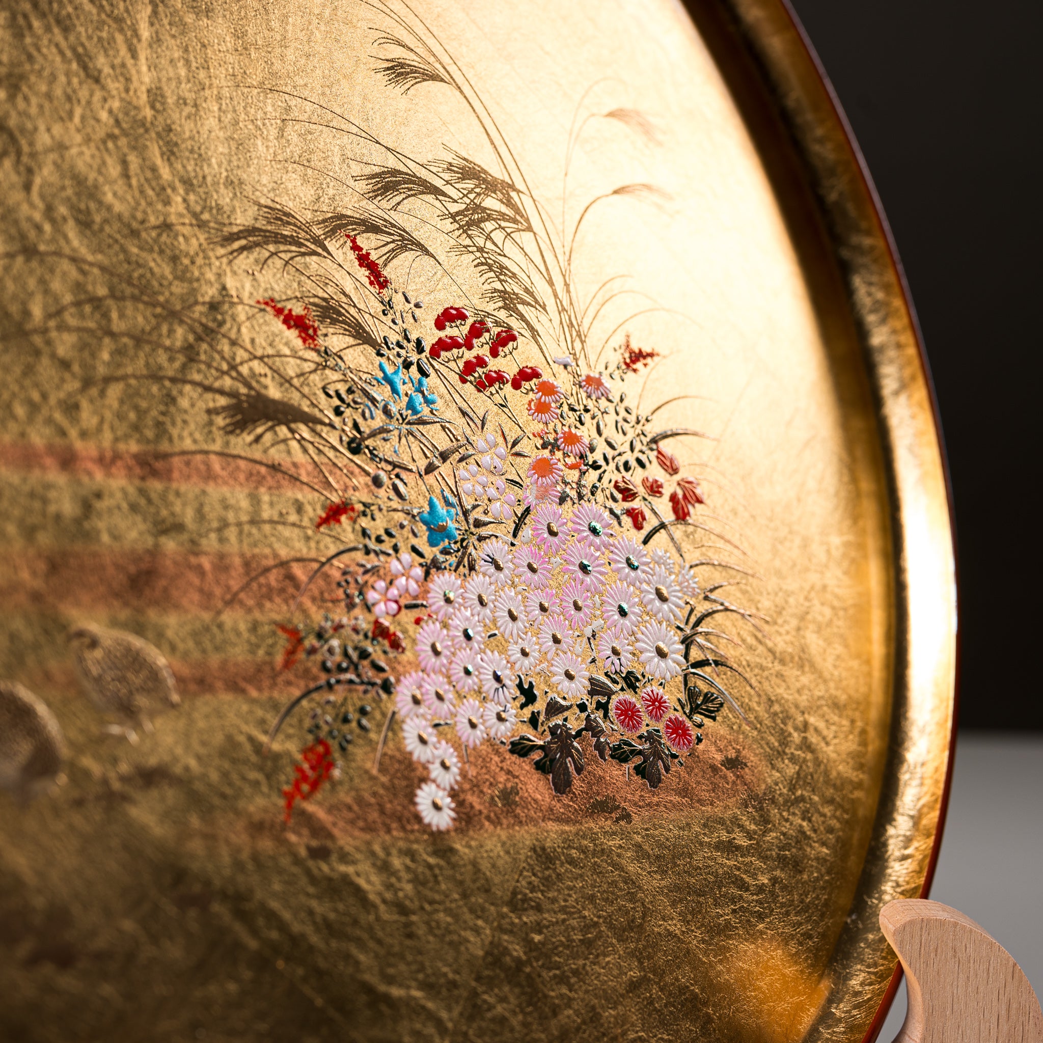 Handcrafted Modern Yamanaka Lacquerware Tray with Gold Flower Motif - 30cm Japanese Wooden Serving Tray for Tea Ceremony, Sushi Presentation & Home Decor