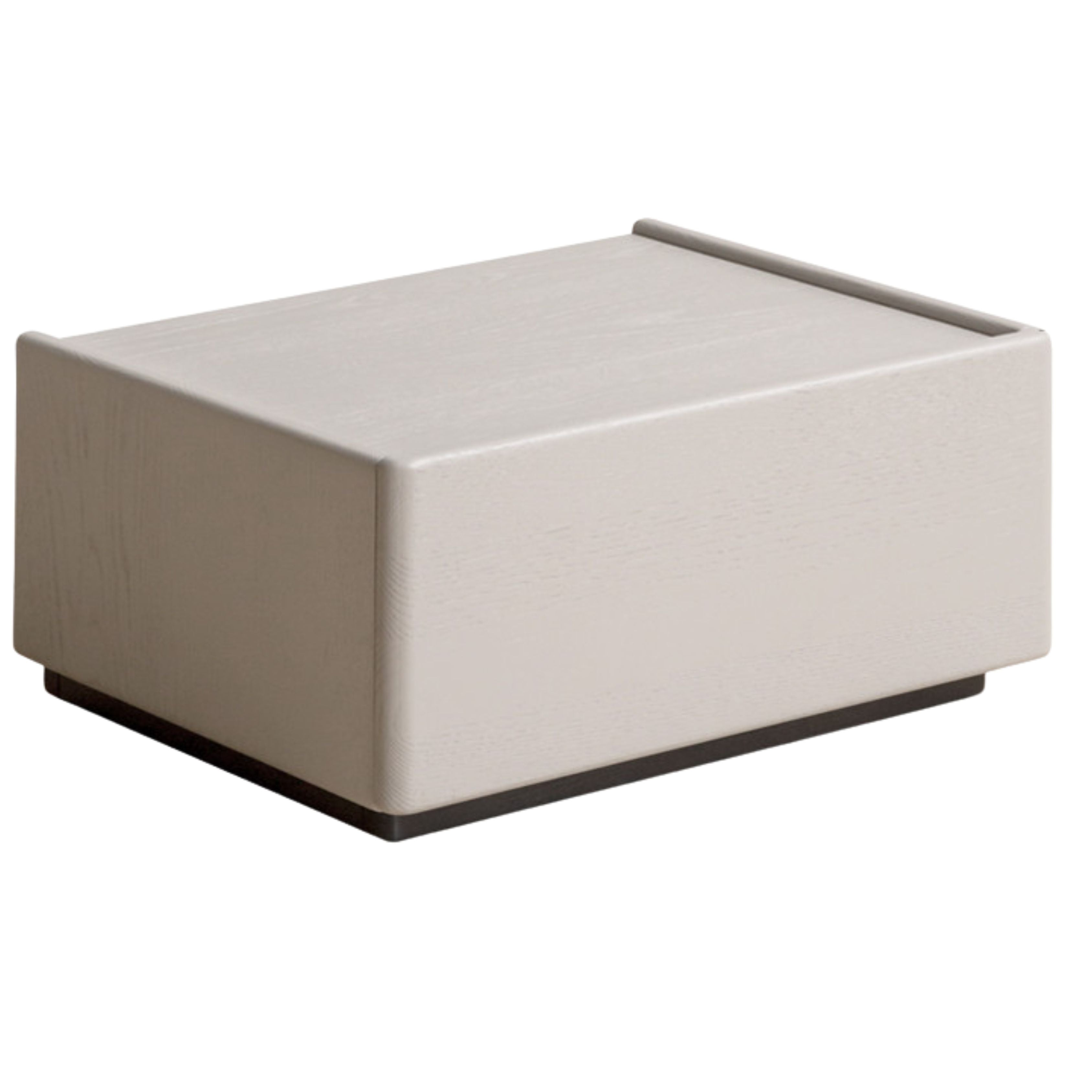 27.2х15.7х9.8 inch / 69х40х25.2 cm  /gray color/ single cabinet