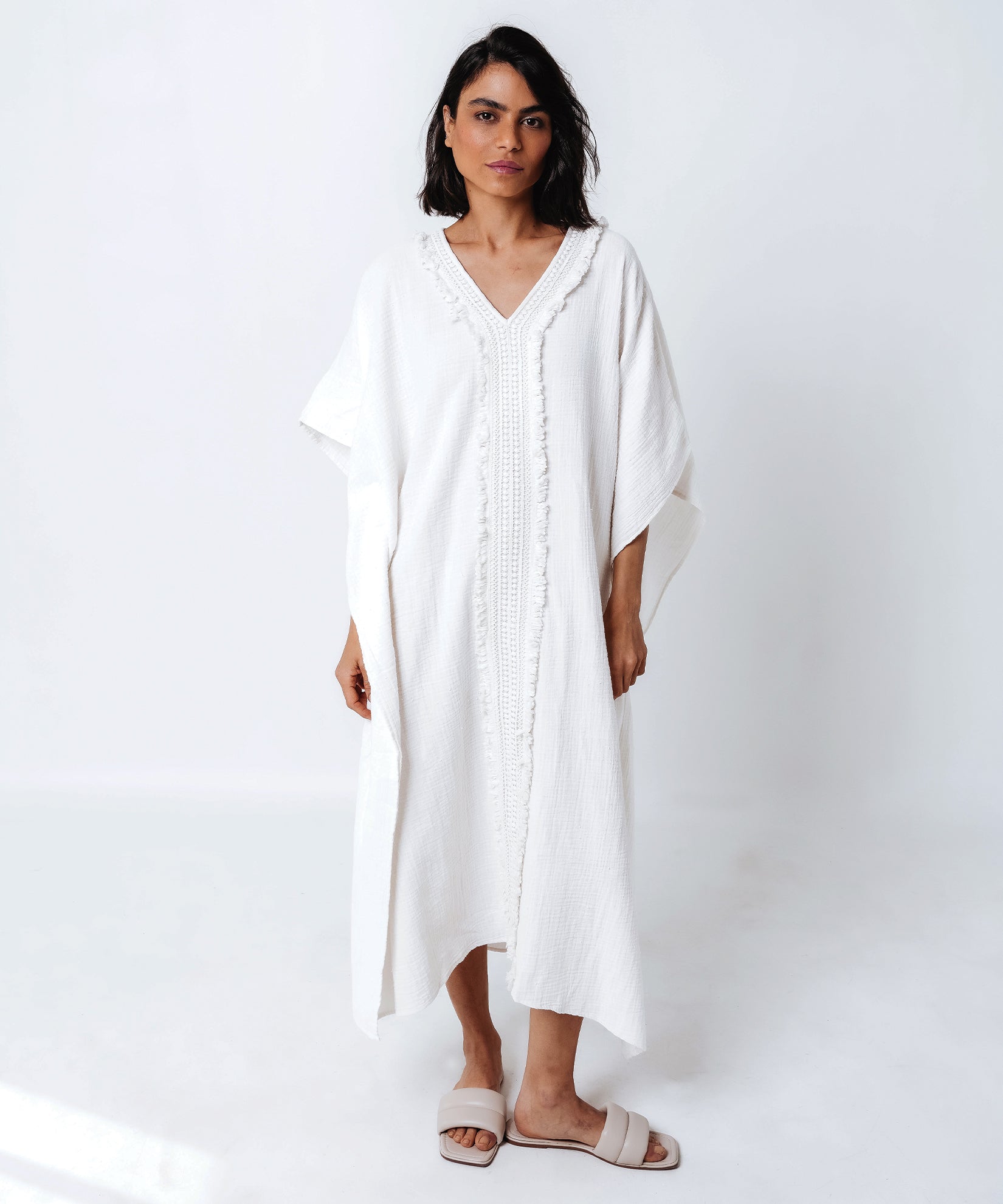 Breathable Double Gauze Maxi Caftan Dress with Delicate Lace Trim - Perfect for Beach Coverups, Summer Vacations & Boho Chic Outfits