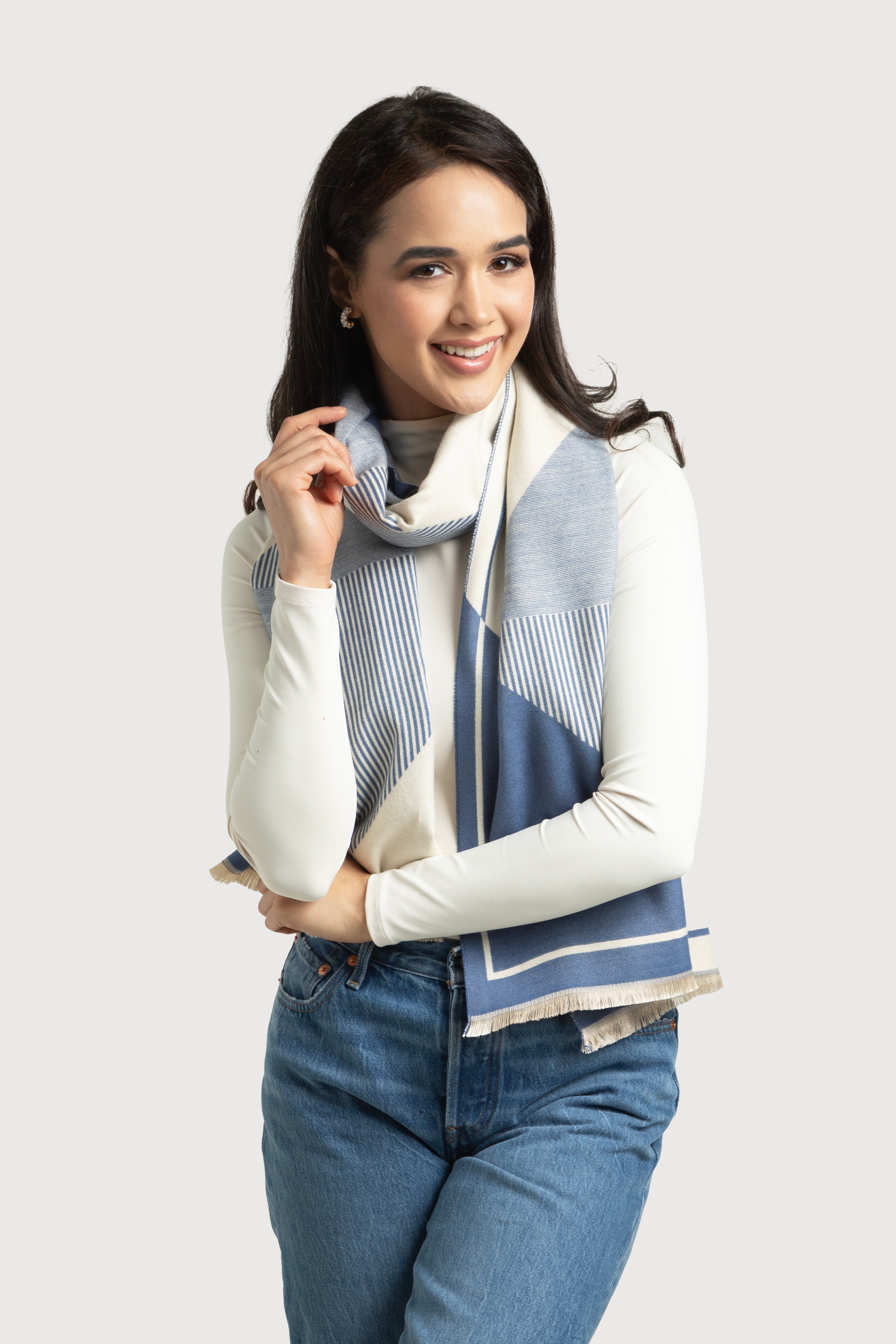 Stylish Geometric Striped Reversible Scarf for Women - Lightweight Winter Fashion Accessory for Office, Travel & Casual Outfits