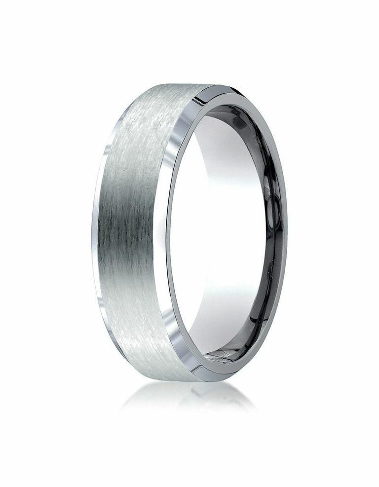 7mm Titanium Men's Wedding Band - Bevel Edge Design, Comfort Fit, Durable & Hypoallergenic - Perfect for Engagement, Anniversary & Everyday Wear