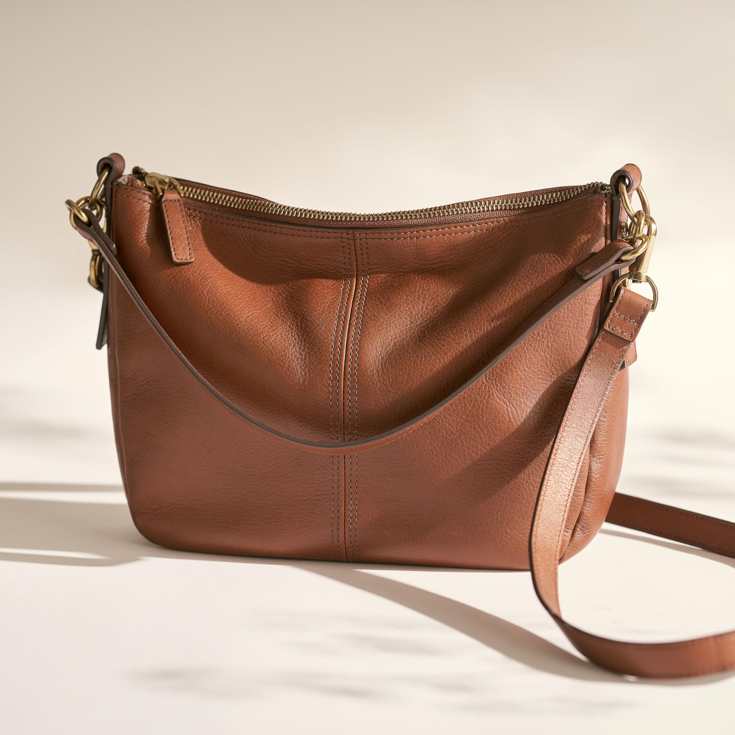 Fossil Jolie Leather Crossbody Purse for Women - Stylish Handbag with Adjustable Strap, Perfect for Everyday Use, Work & Travel