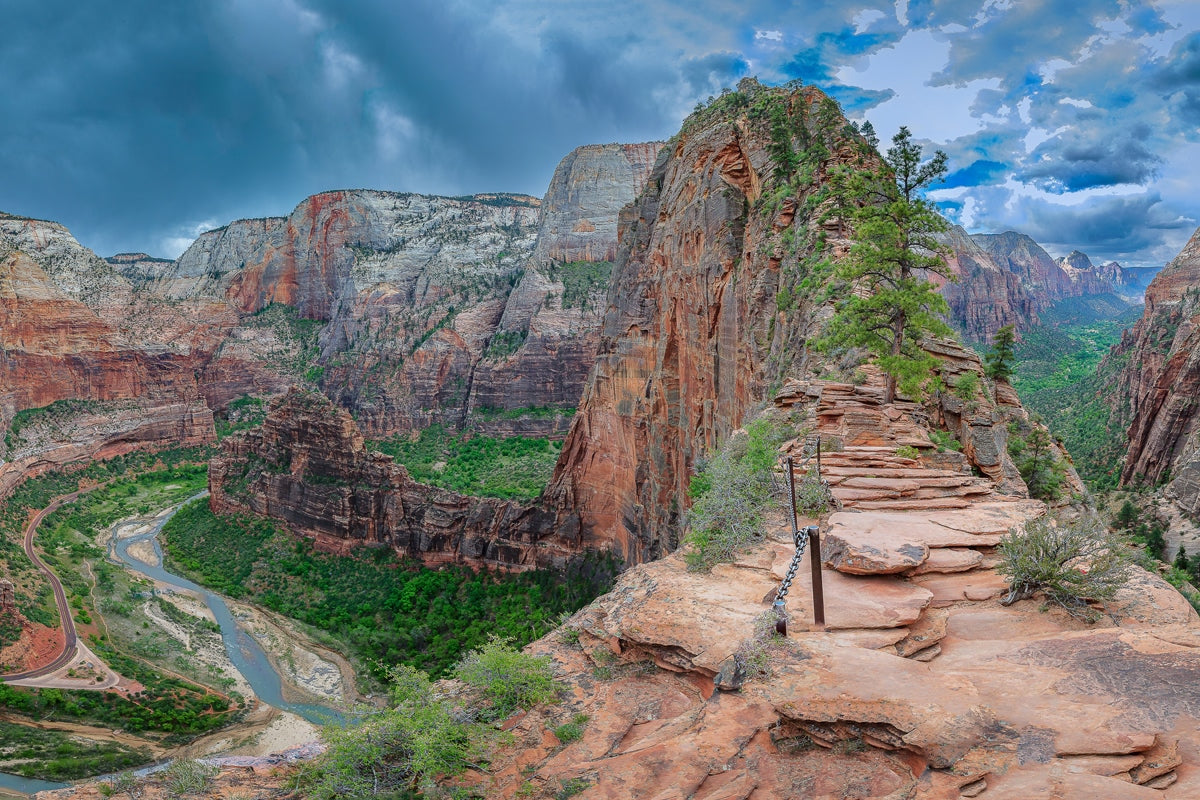 Angel's Landing Panoramic View Hiking Backpack - Lightweight & Durable for Outdoor Adventures, Camping, and Travel