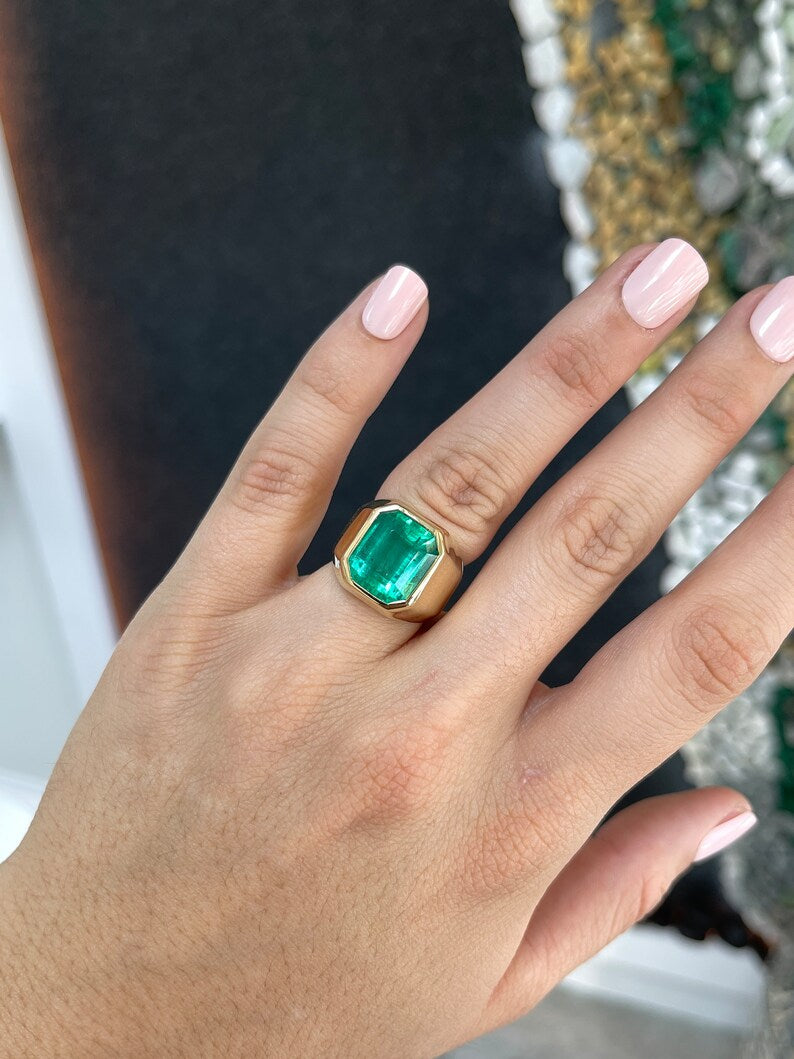 8.51ct 18K Gold AAA Top Quality Huge Bezel Set Men's Emerald Solitaire Signet Pinky Ring - Perfect for Wedding Bands, Anniversary Gifts & Luxury Jewelry Collection