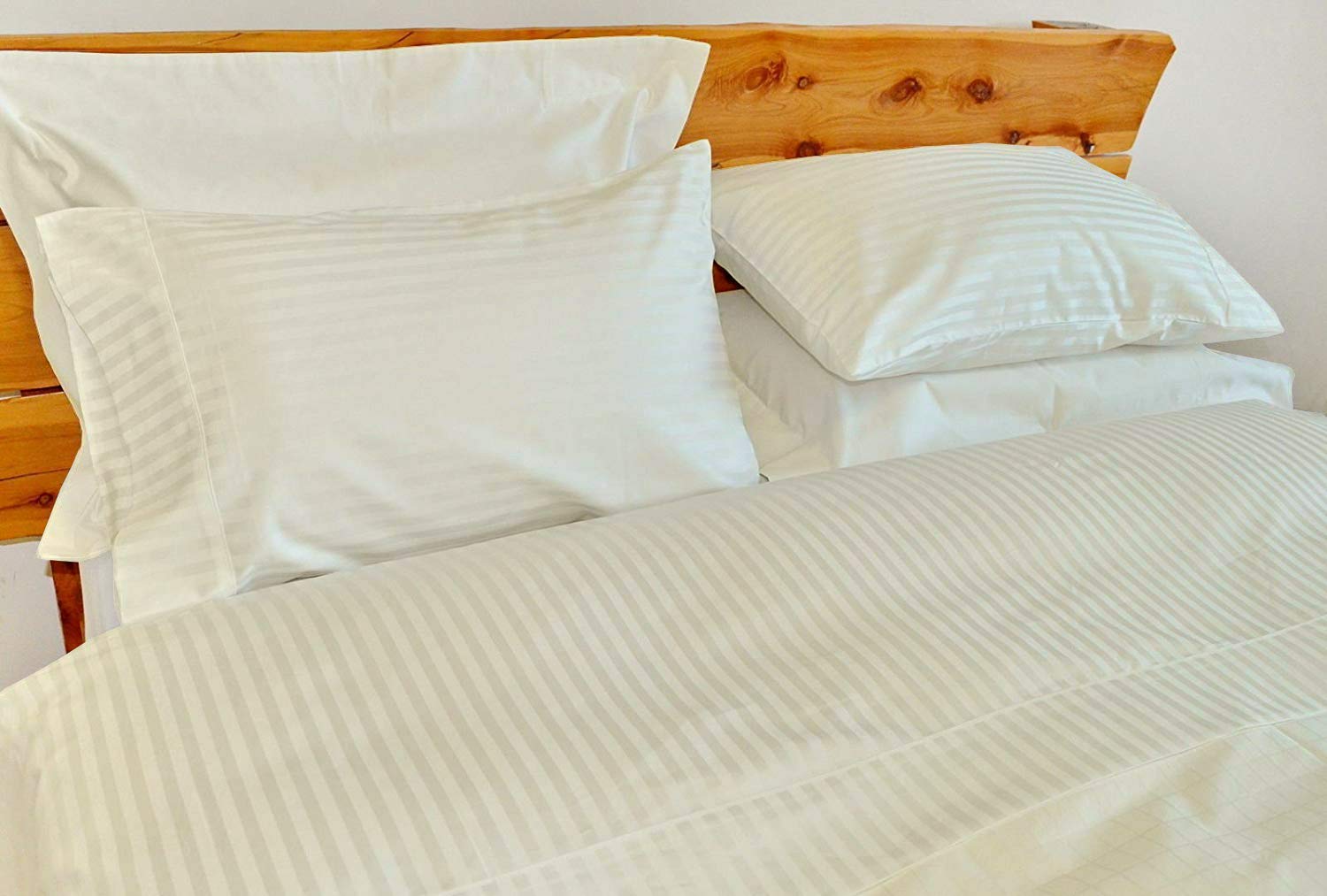 600 Thread Count Extra Deep Pocket Sheets 4-Piece Set - Fits 18