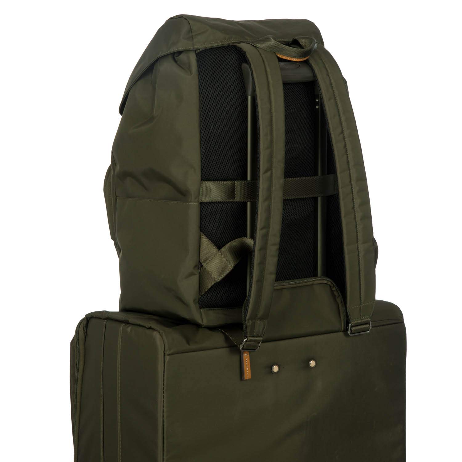 Bric's X-Travel 15 Inch Olive Excursion Backpack - Stylish Unisex Travel Backpack for Women & Men - Perfect for Commuting, Hiking & Weekend Getaways
