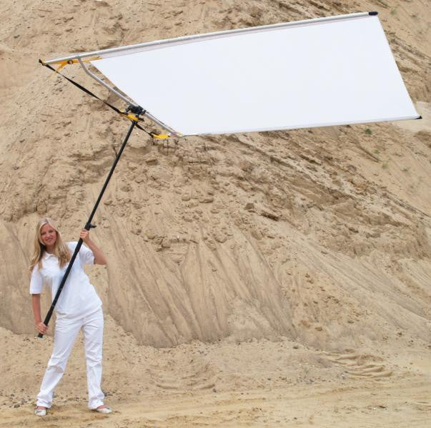 California Sunbounce Sun Swatter Pro Super Saver Starter Kit - 5-in-1 Collapsible Reflector for Outdoor Photography & Video - Perfect for Portraits, Product Shots, and Natural Lighting Control