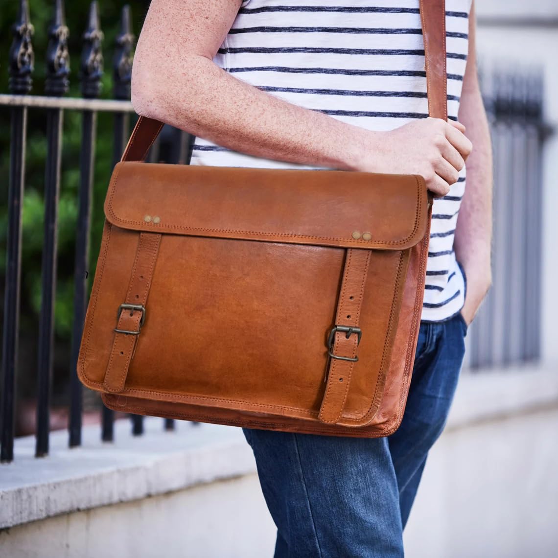 RUSTIC TOWN Genuine Full Grain Leather Messenger Bag for Men & Women - Durable Laptop Satchel Briefcase for Office, Work & Travel - Perfect Business Shoulder Bag for Professionals & Students
