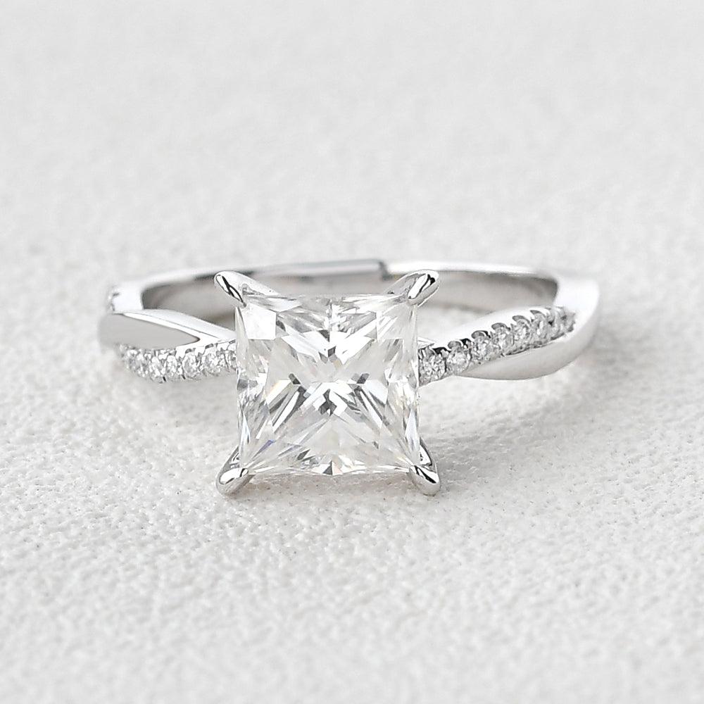 2.0 Carat Princess Cut Moissanite Twist Solitaire Ring - Elegant Engagement & Wedding Band for Women - Perfect for Proposals, Anniversaries, and Special Occasions