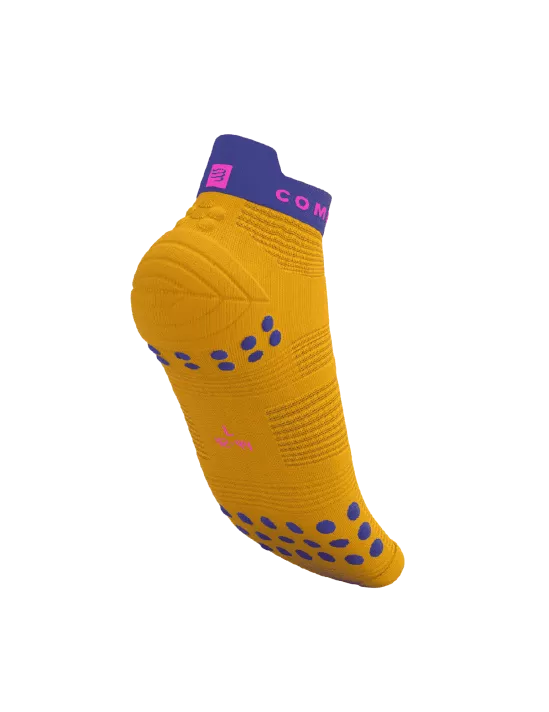 Compressport Unisex Pro Racing Socks v4.0 - Performance Running Socks for Men & Women - Low Cut Athletic Socks in Saffron/Dazz Blue - Ideal for Marathon, Trail Running & High-Intensity Workouts