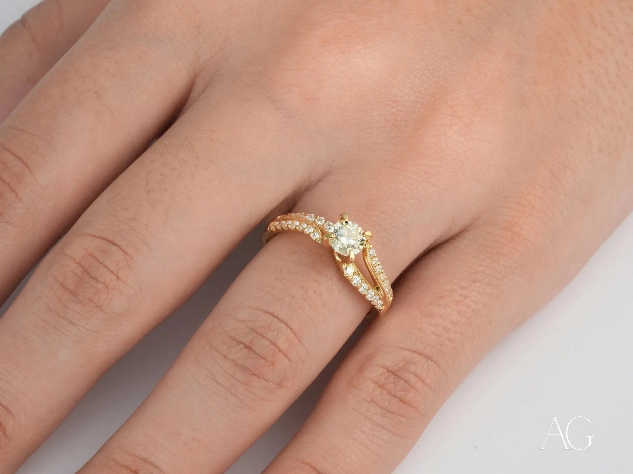 Radiant Vow Engagement Ring - 14K Gold Diamond Wedding Band for Women | Perfect for Proposals, Anniversaries & Romantic Occasions
