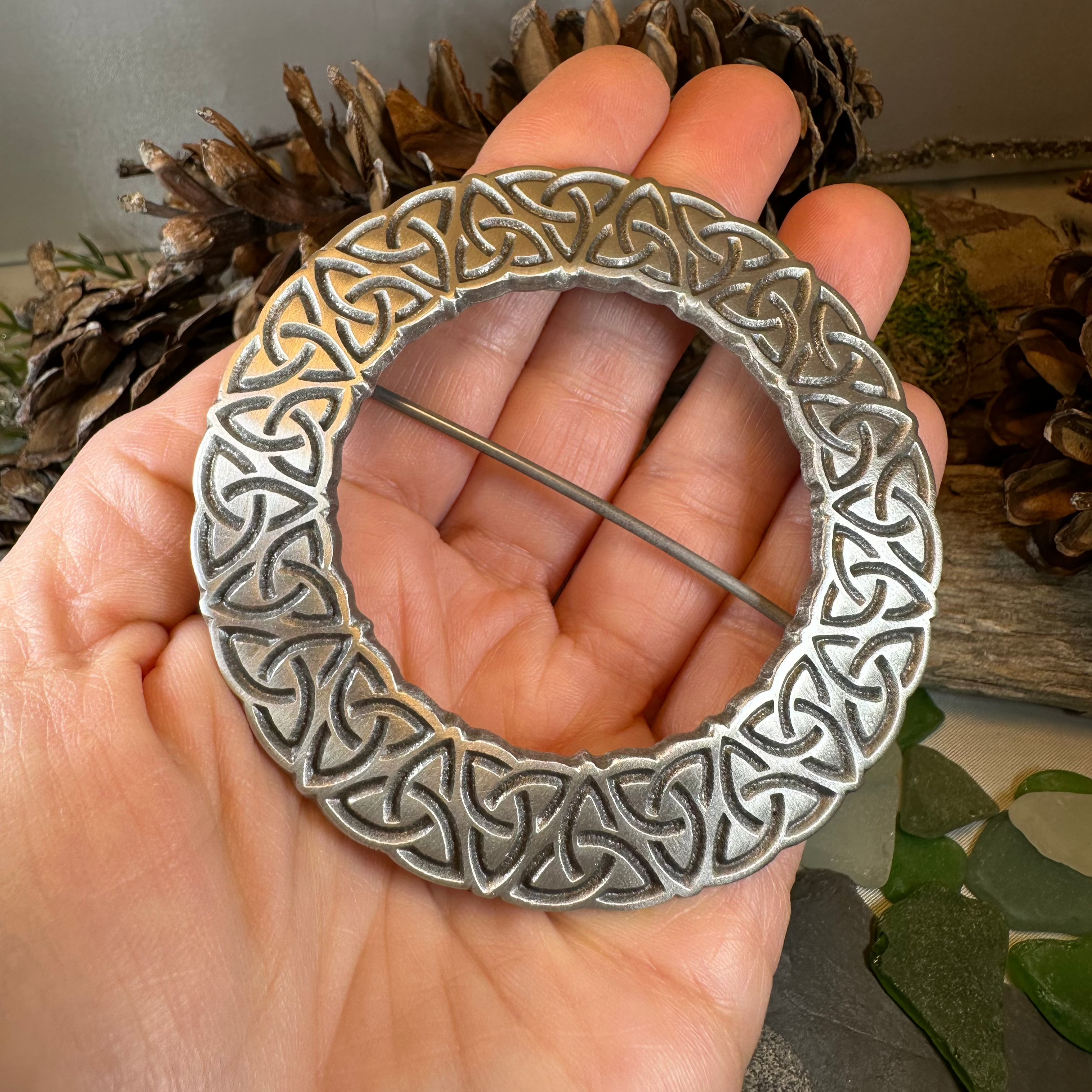 Celtic Trinity Knot Tartan Pin - Irish Heritage Brooch for Kilts, Scarves & Jackets | Perfect for St. Patrick's Day & Celtic Weddings