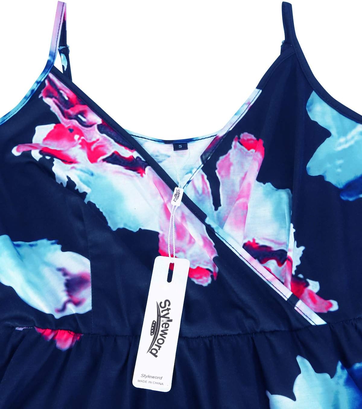Elegant V-Neck Spaghetti Strap Casual Dress with Pockets - Perfect for Summer Outings, Beach Vacations & Date Nights