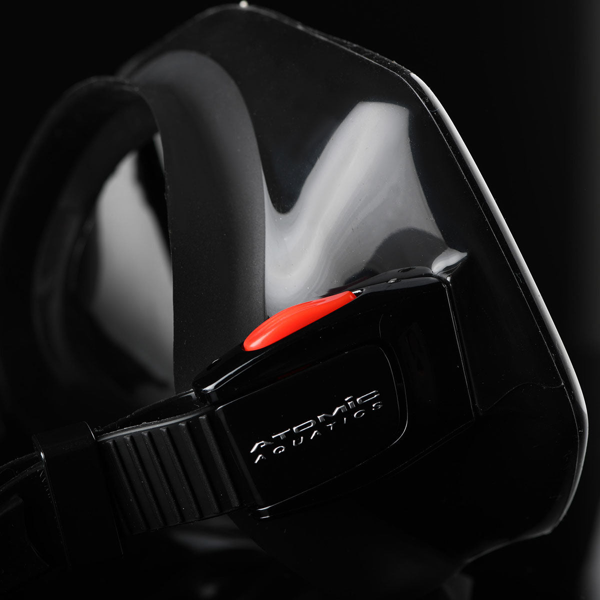 Atomic Aquatics Frameless 2 Standard Fit Black Scuba Diving Mask - Perfect for Snorkeling, Spearfishing & Underwater Photography