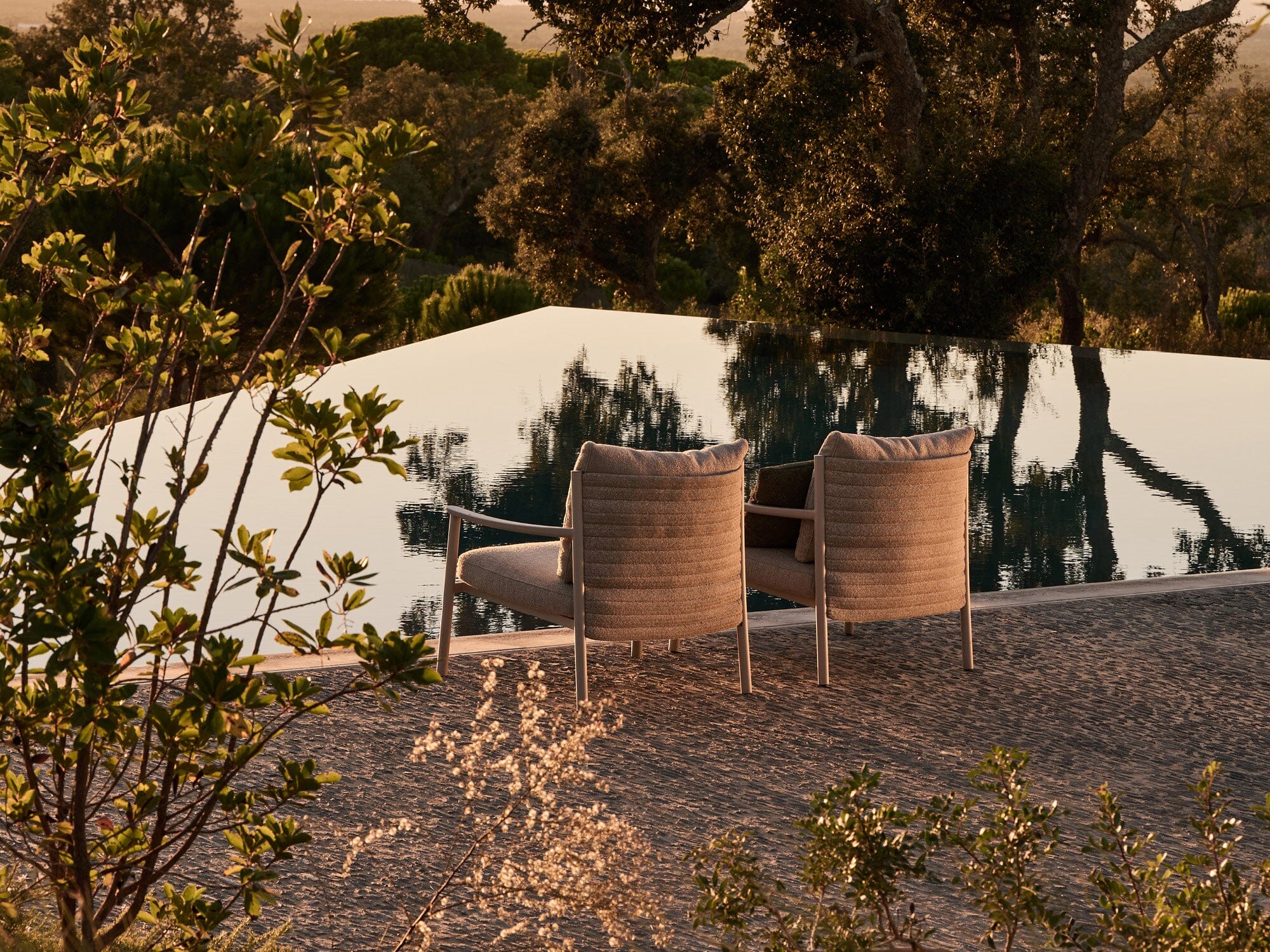 Lucca Lounge Chair - Modern Comfortable Accent Chair for Living Room, Bedroom & Office - Perfect for Relaxing, Reading & Decor