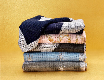 Butterscotch Blankees Metallic Star Stroller Blanket - Soft & Cozy Baby Blanket for Strollers, Car Seats & Cribs - Perfect for Newborns & Toddlers (Single Star Design)