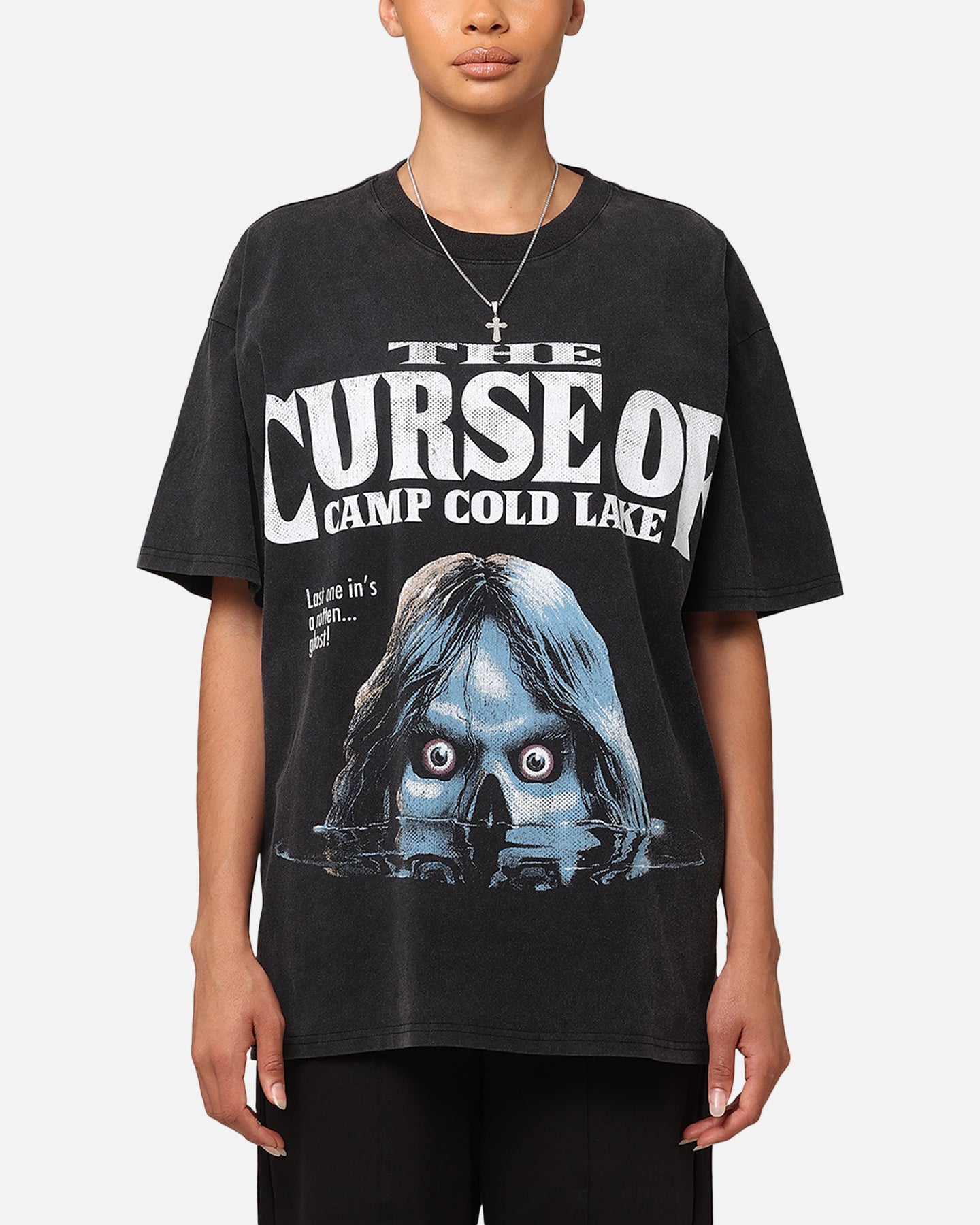 Vintage Goosebumps Cold Lake Heavy T-Shirt - Black Retro Graphic Tee for Men & Women - Perfect for Halloween, Horror Fans & 90s Nostalgia