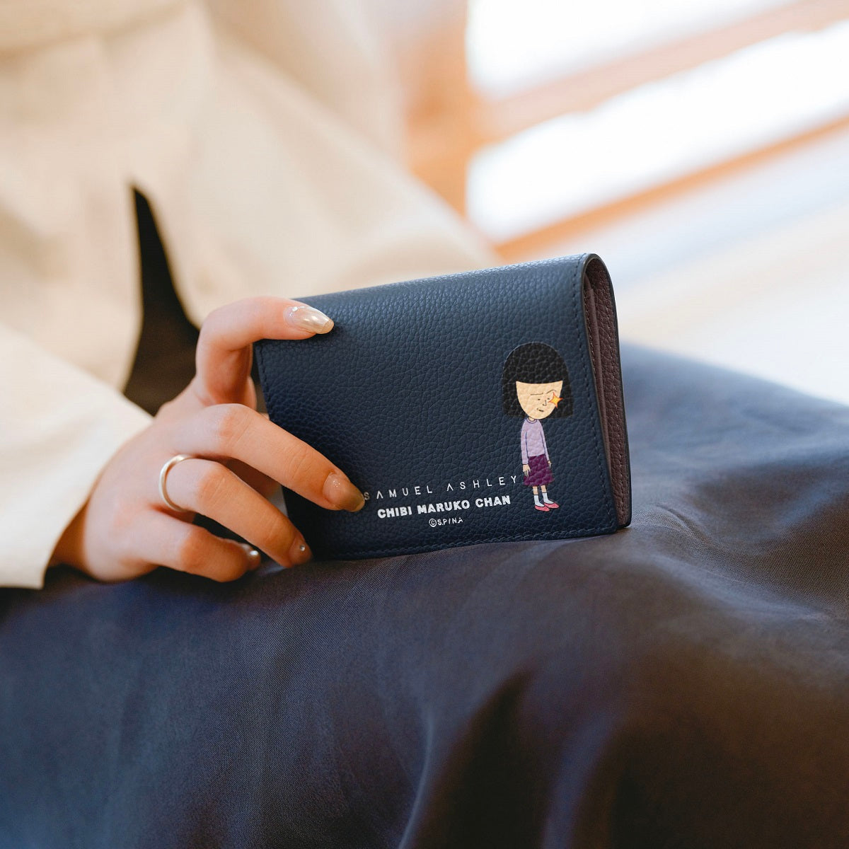 Samuel Ashley x Chibi Maruko Chan Genuine Leather Bifold Wallet for Men & Women - Perfect for Everyday Use, Travel & Gift Giving
