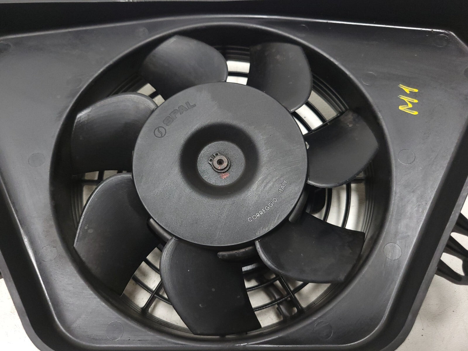 05-08 BMW K1200R K1200 Radiator Cooling Fan Motor Assembly OEM Replacement - Perfect for Motorcycle Cooling System Repair & Performance Upgrade