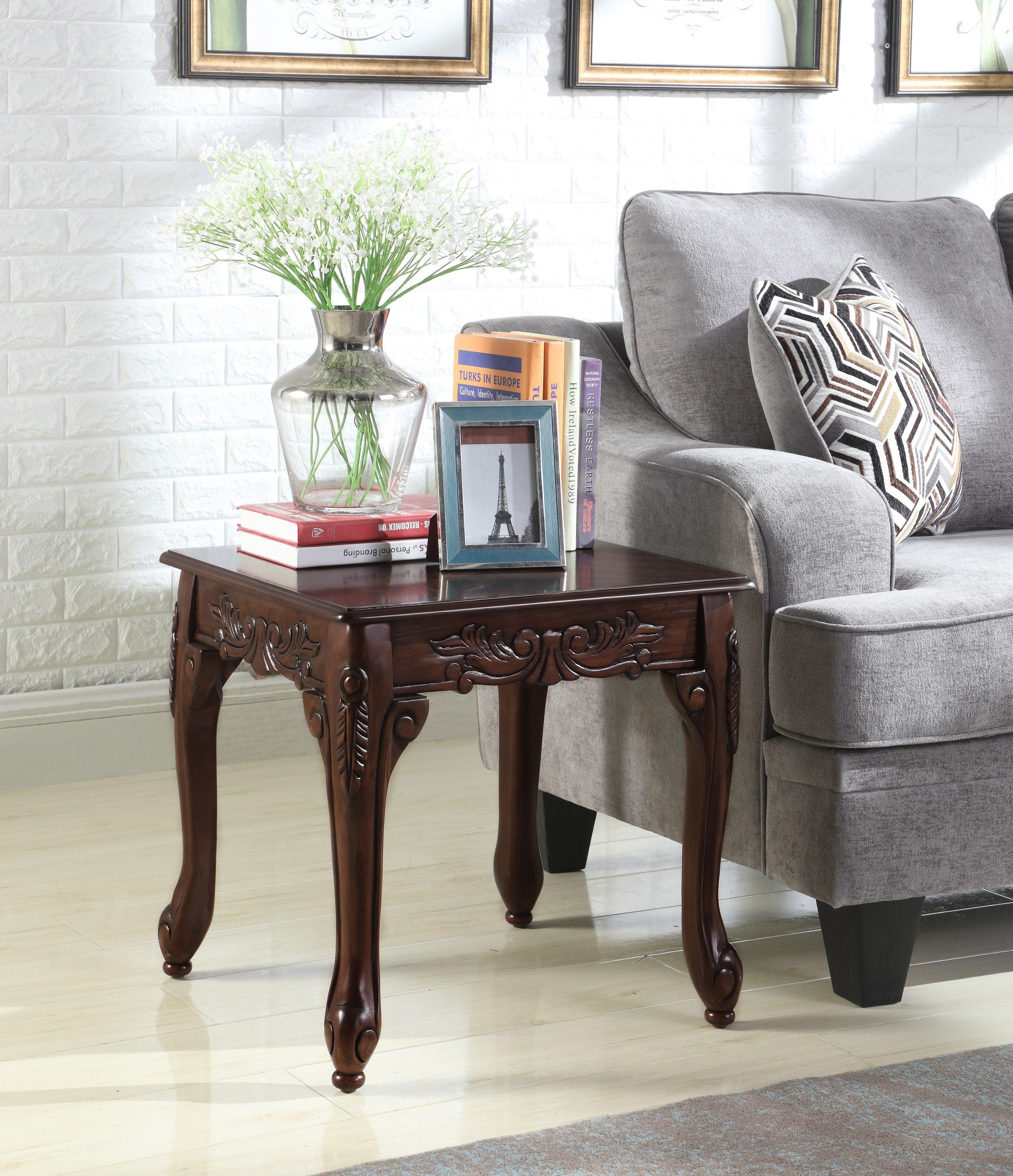 Roundhill Furniture Traditional Ornate Wood End Table with Dark Cherry Finish - Perfect for Living Room, Bedroom & Home Decor
