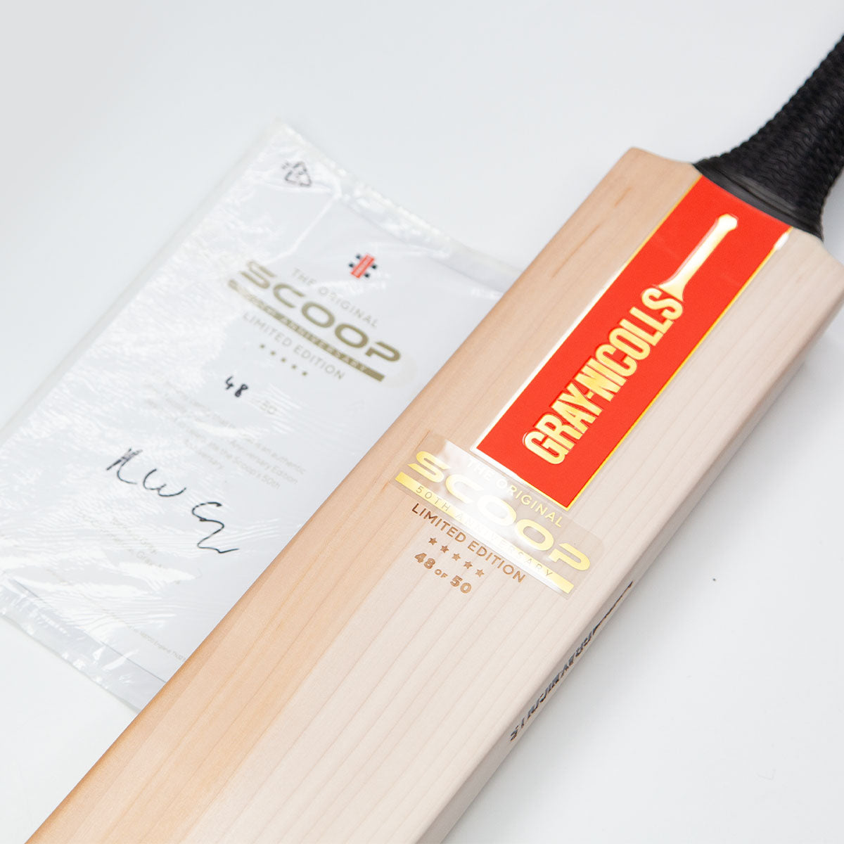 Gray Nicolls Scoop 50 Limited Edition Cricket Bat - Premium English Willow for Professional Players - Perfect for Matches & Training Sessions