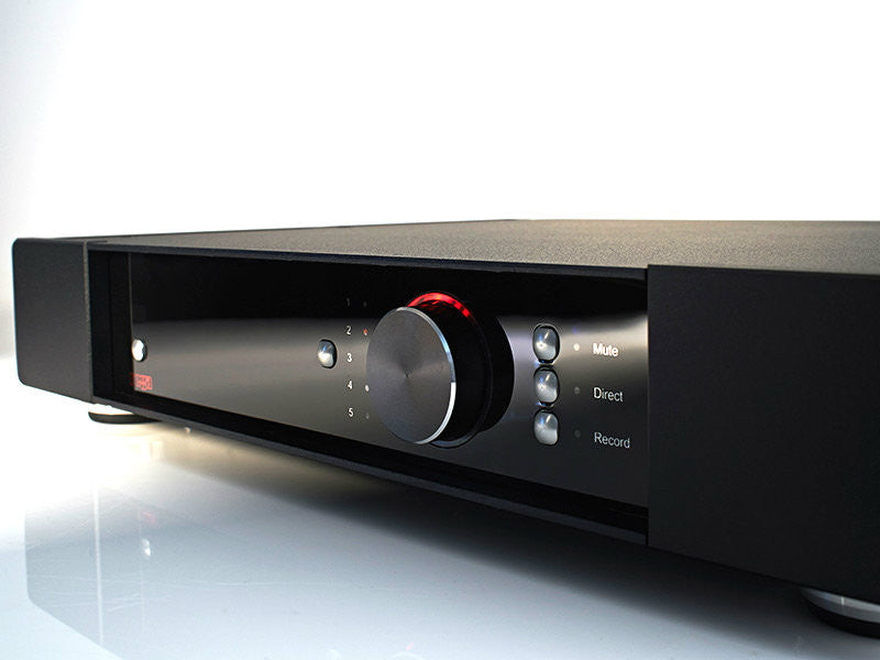 Rega Elicit R Integrated Stereo Amplifier - High-Fidelity Audio for Home Theater & Music Listening
