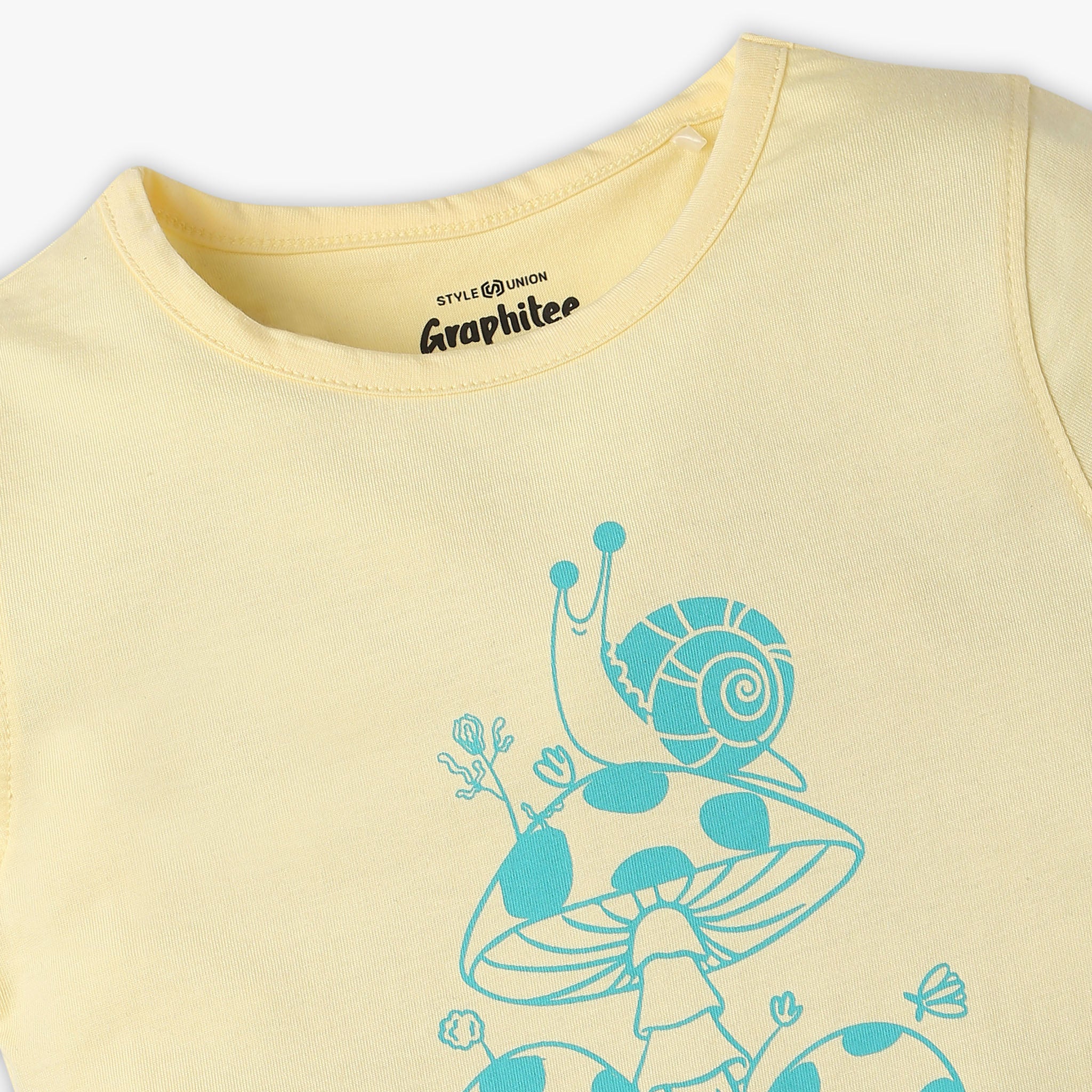Girls Graphic Crew Neck Fun Playtime T-Shirt - Cute Casual Tee for Kids, Playdates & Everyday Wear