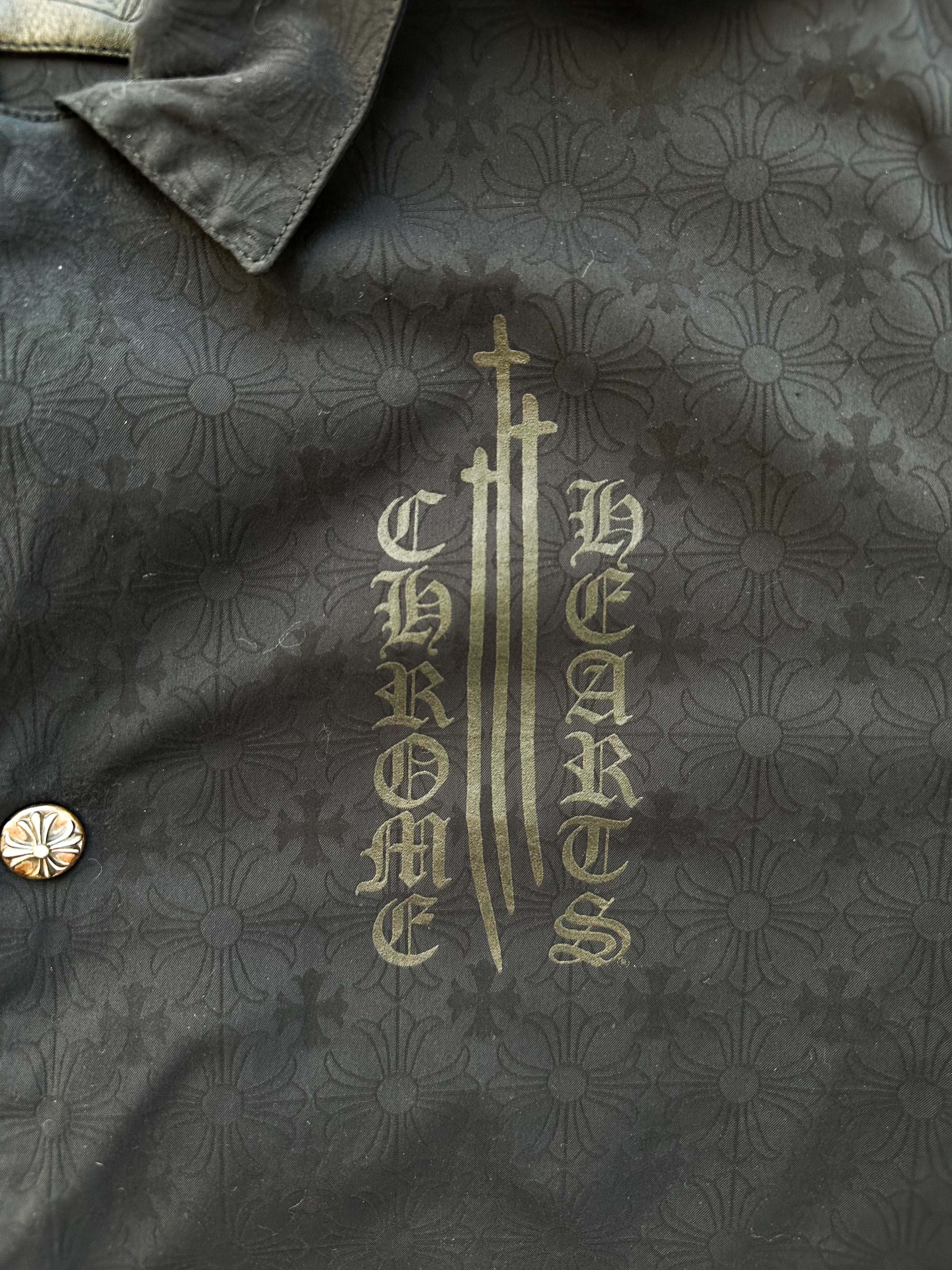 Chrome Hearts Black Riggins Cross Print Coaches Jacket | Stylish Vintage-Inspired Baseball Jacket for Men | Perfect for Streetwear, Casual Outfits & Fashion Statements