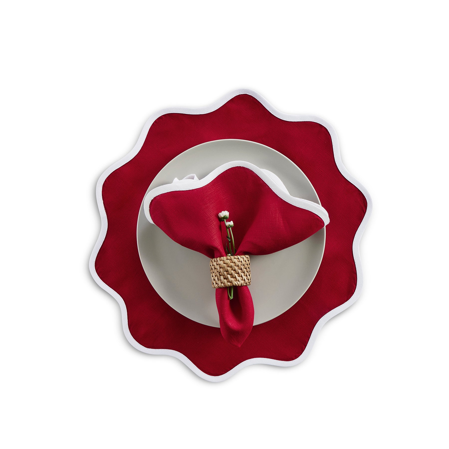 Giselle Scallop Edge Placemats Set of 4 - Elegant Round Table Mats for Dining, Kitchen, Party & Home Decor