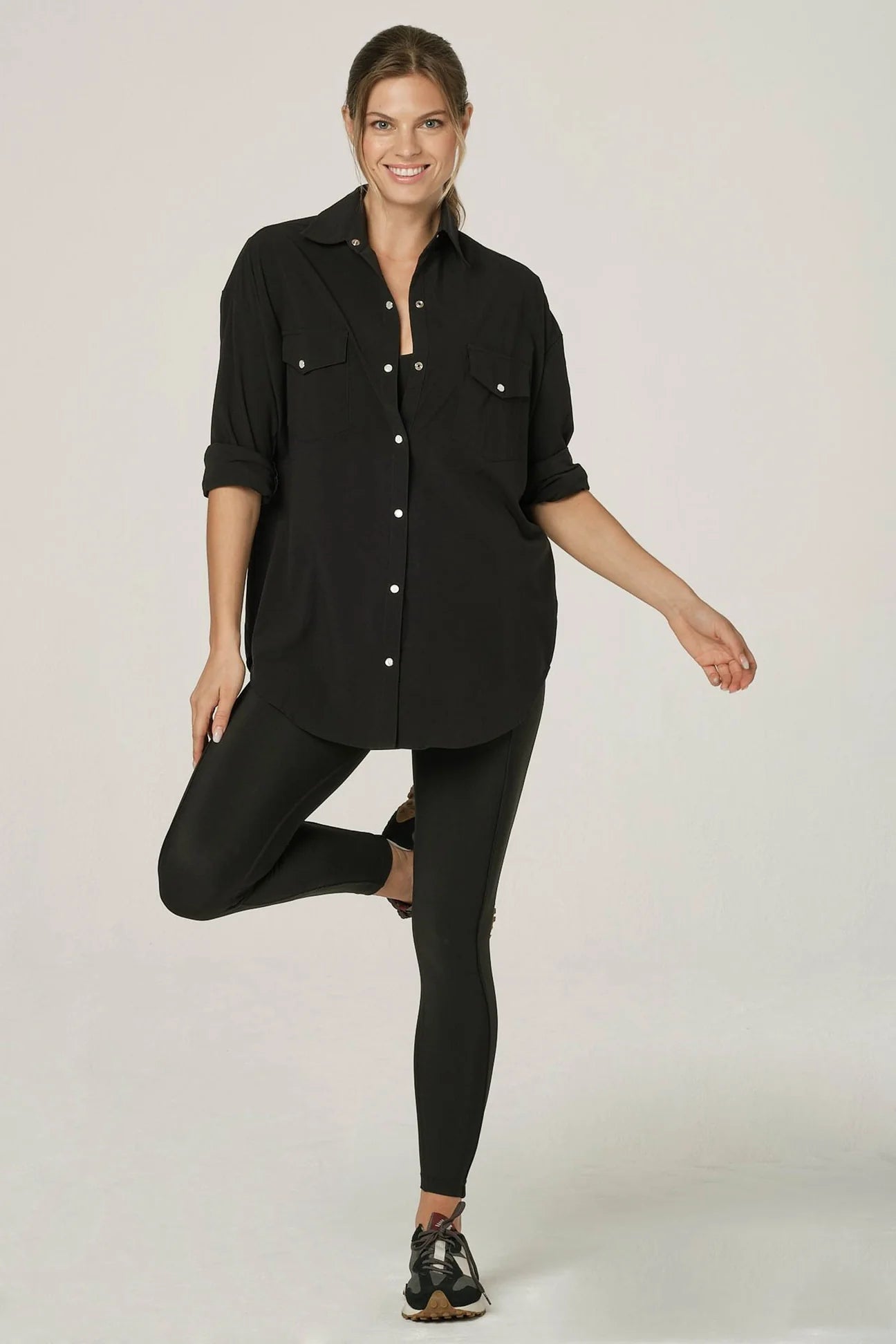 925 Sterling Silver Fit Women's Wild West Long Sleeve Button Down Shirt - Western Cowgirl Style Top for Rodeo, Country Music & Halloween Costume - Black