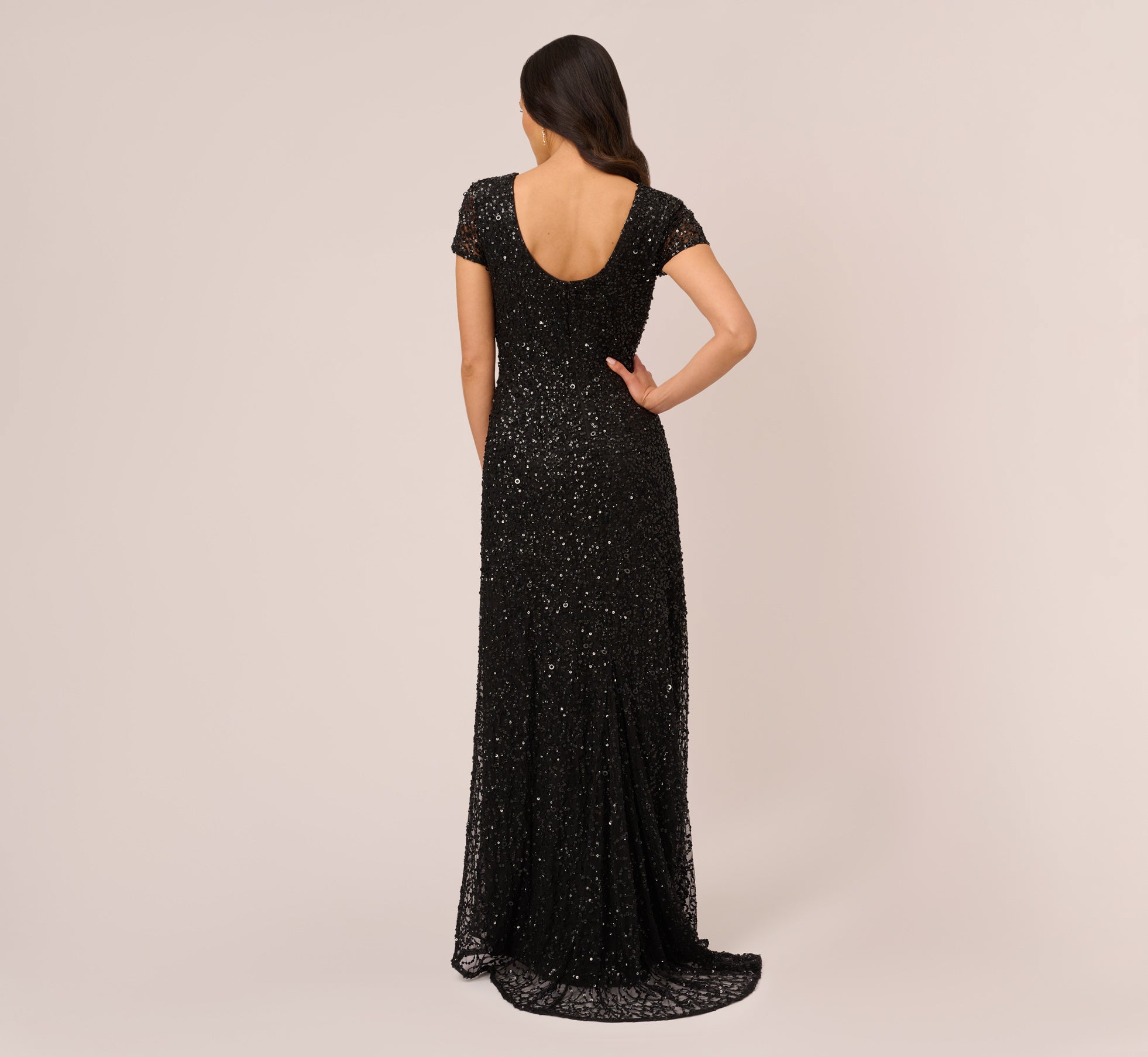 Elegant Black Scoop Back Sequin Gown for Evening Party, Prom, Formal Events - Sparkling Long Dress for Women