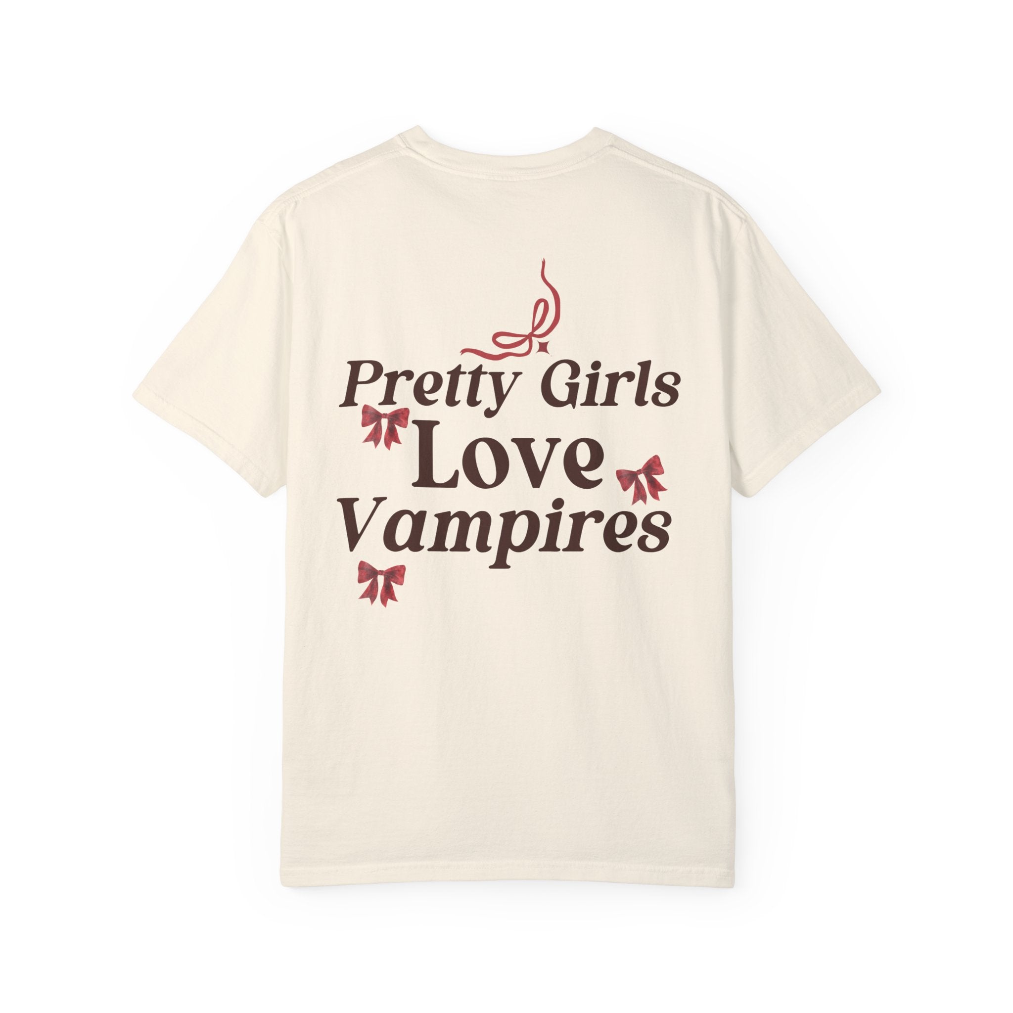 Pretty Girls Love Vamps T-Shirt - Trendy Vampire Graphic Tee for Women - Perfect for Halloween, Goth Fashion & Night Out