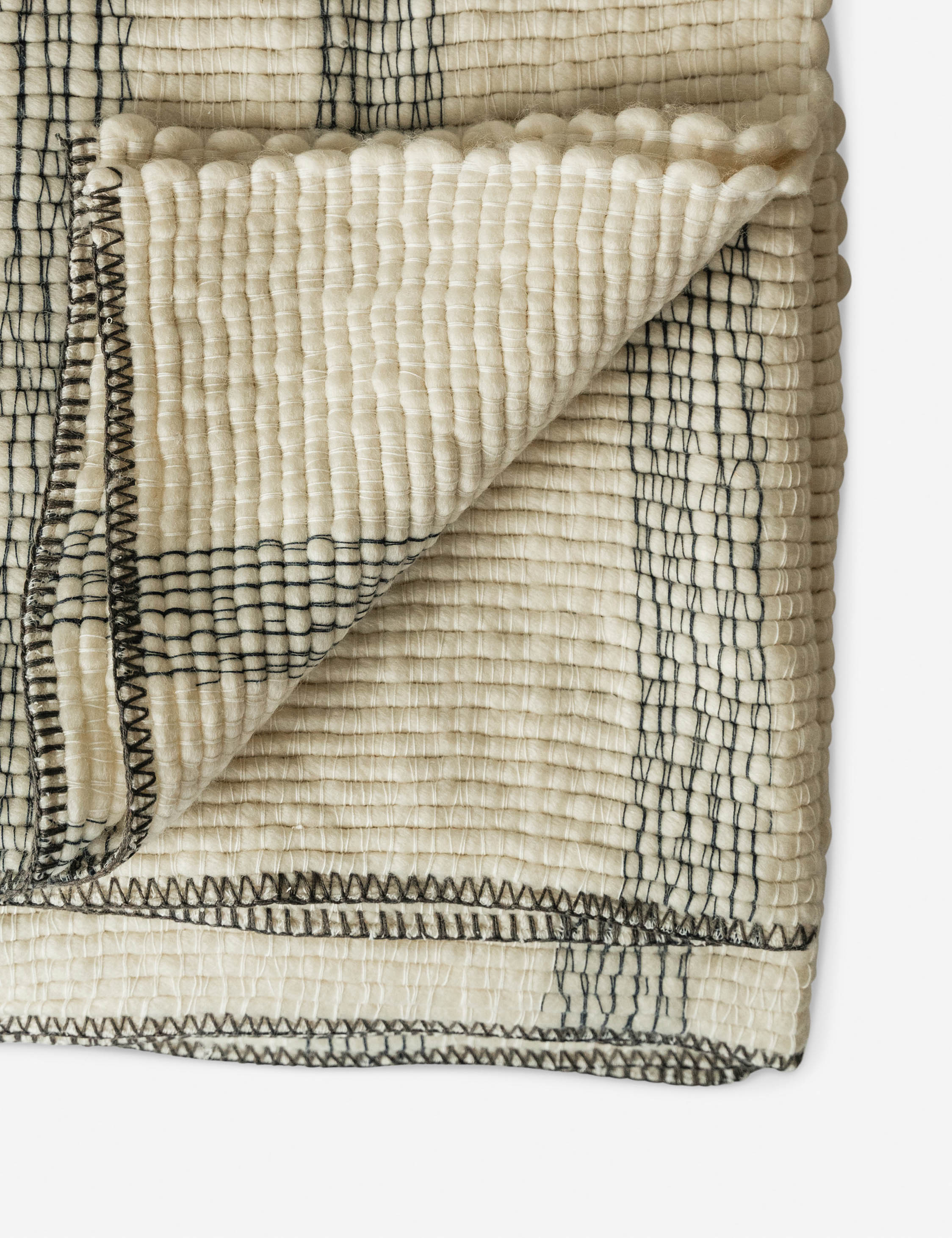 Eklund Soft and Cozy Throw Blanket for Couch, Bed, and Sofa - Perfect for Lounging, Napping, and Home Decor