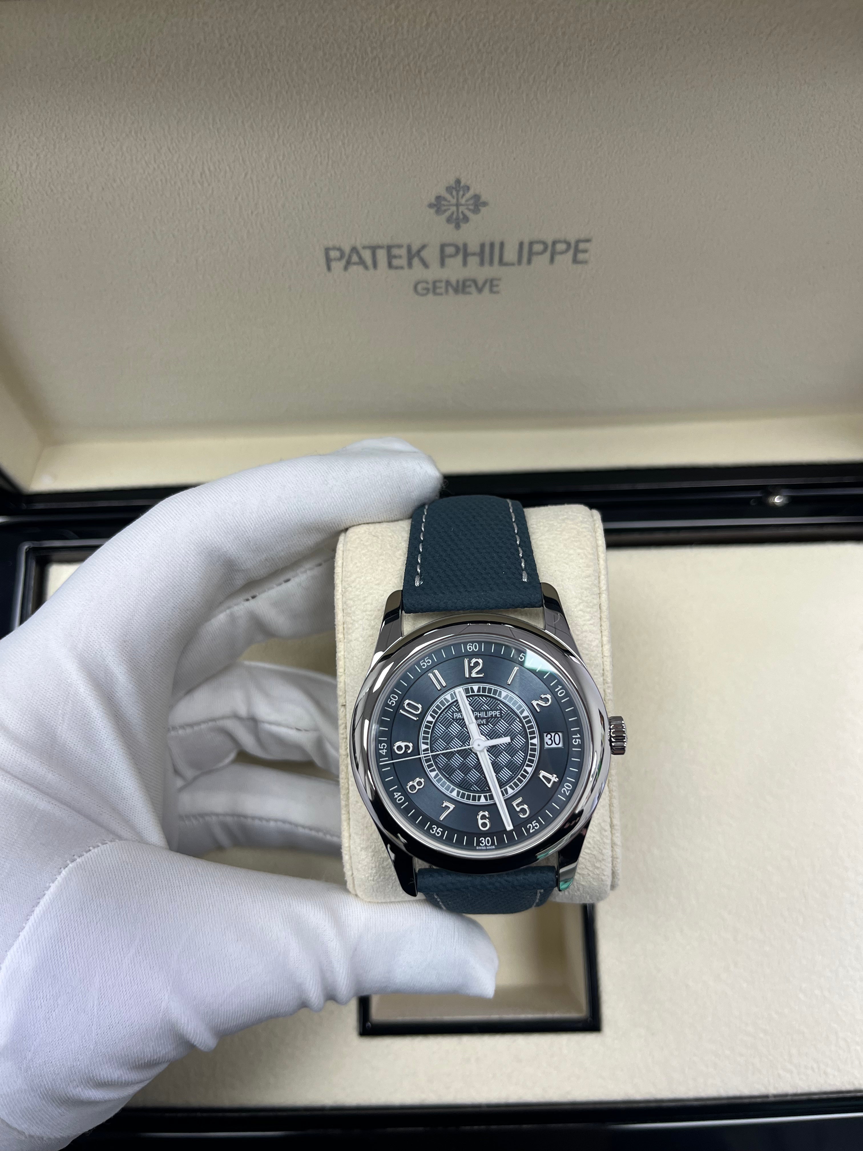 Patek Philippe Calatrava 6007A-001 Limited Edition Men's Luxury Watch - Perfect for Business Meetings, Formal Events & Collector's Showcase